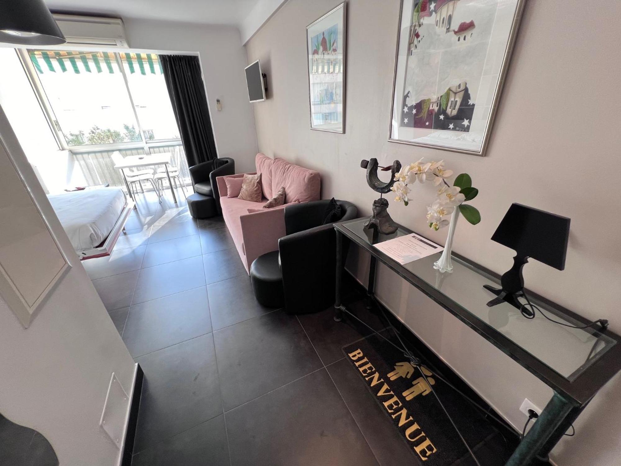 Riviera Eden Palace 2* Cannes