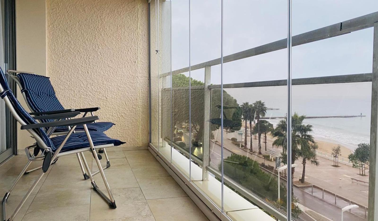 Great Waterfront In Boccacabana Apartamento Cannes
