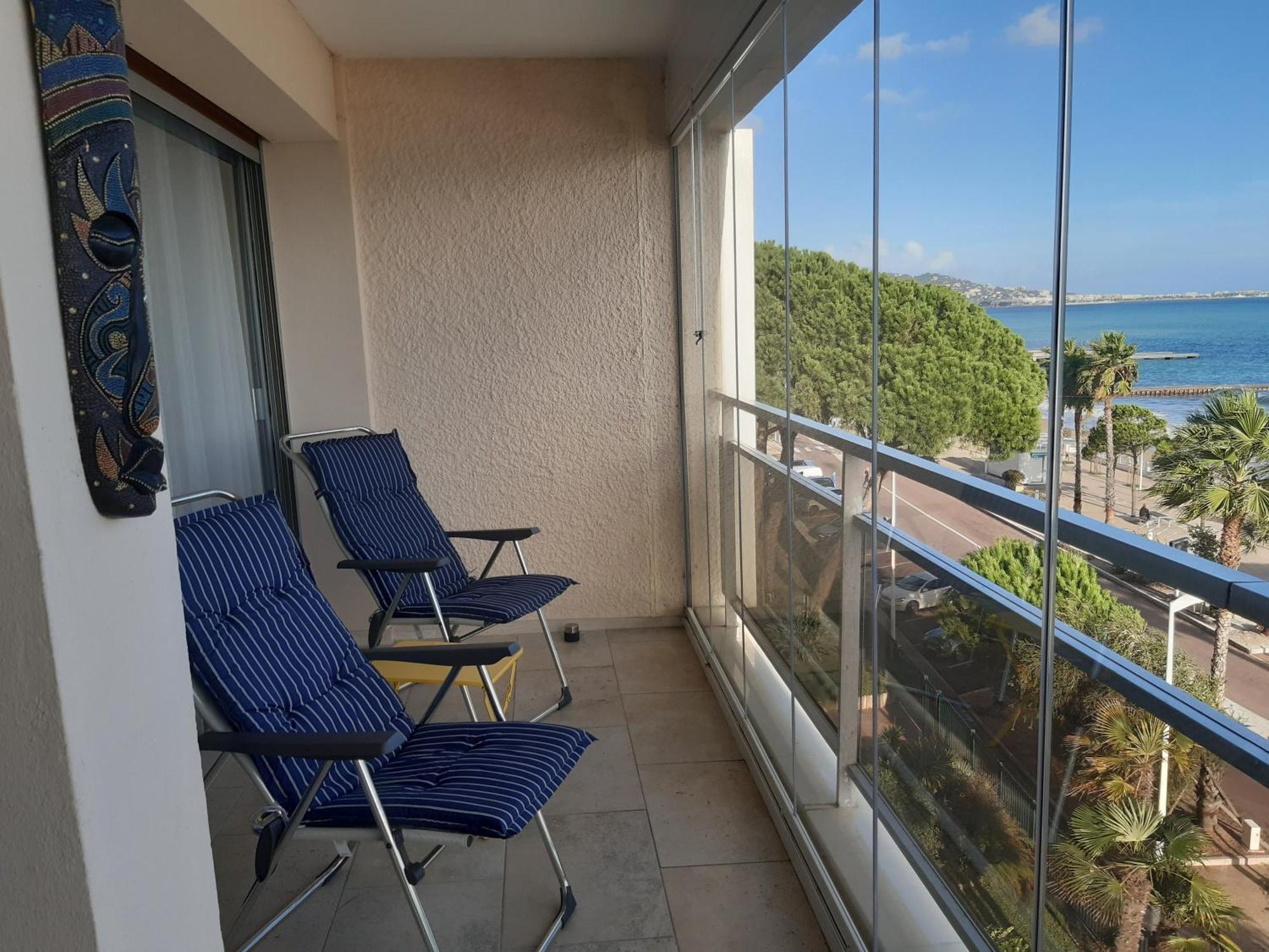 Great Waterfront In Boccacabana Cannes