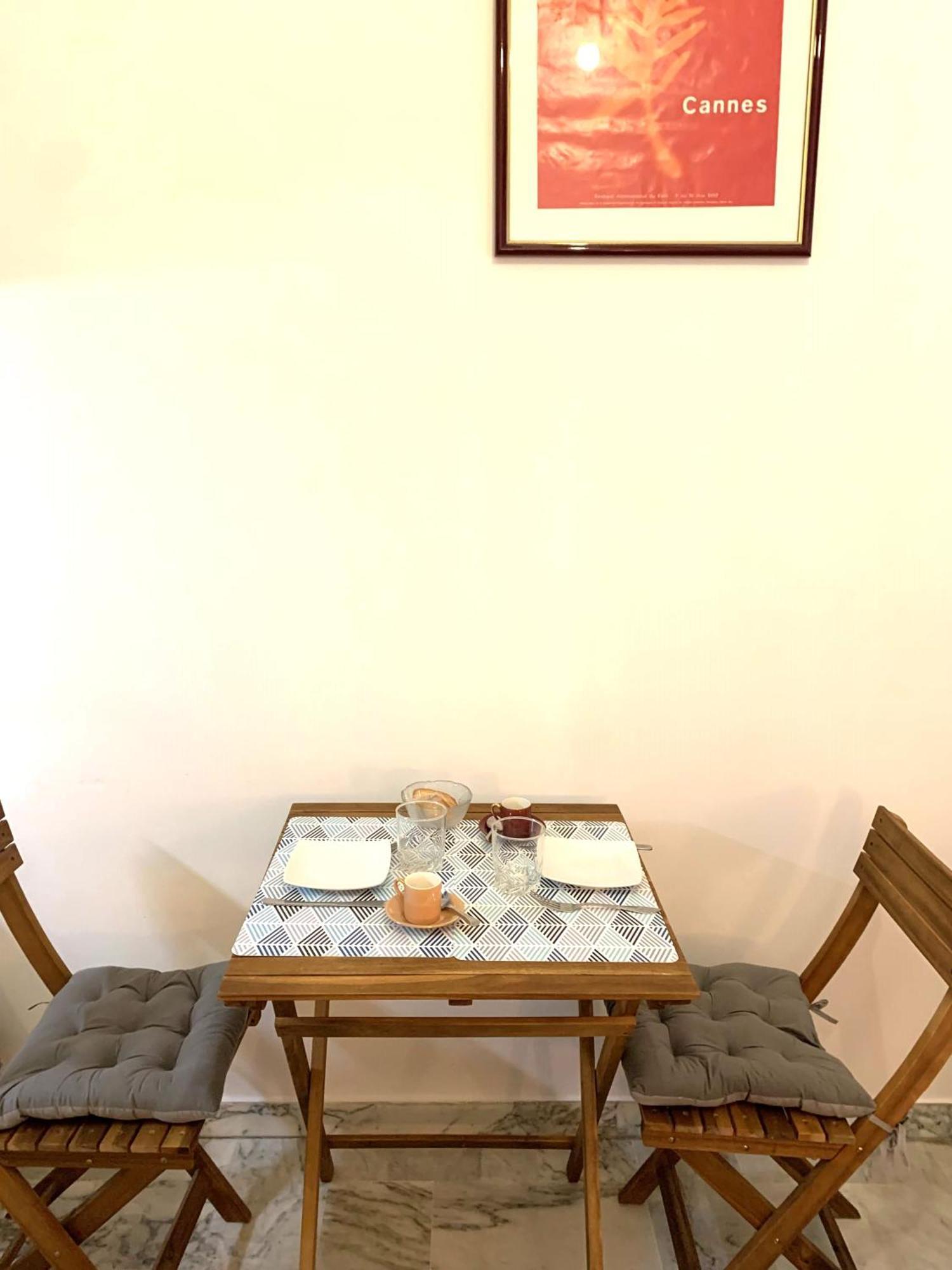 Center Ac Wifi 200 M Sea Behind Martinez Apartment