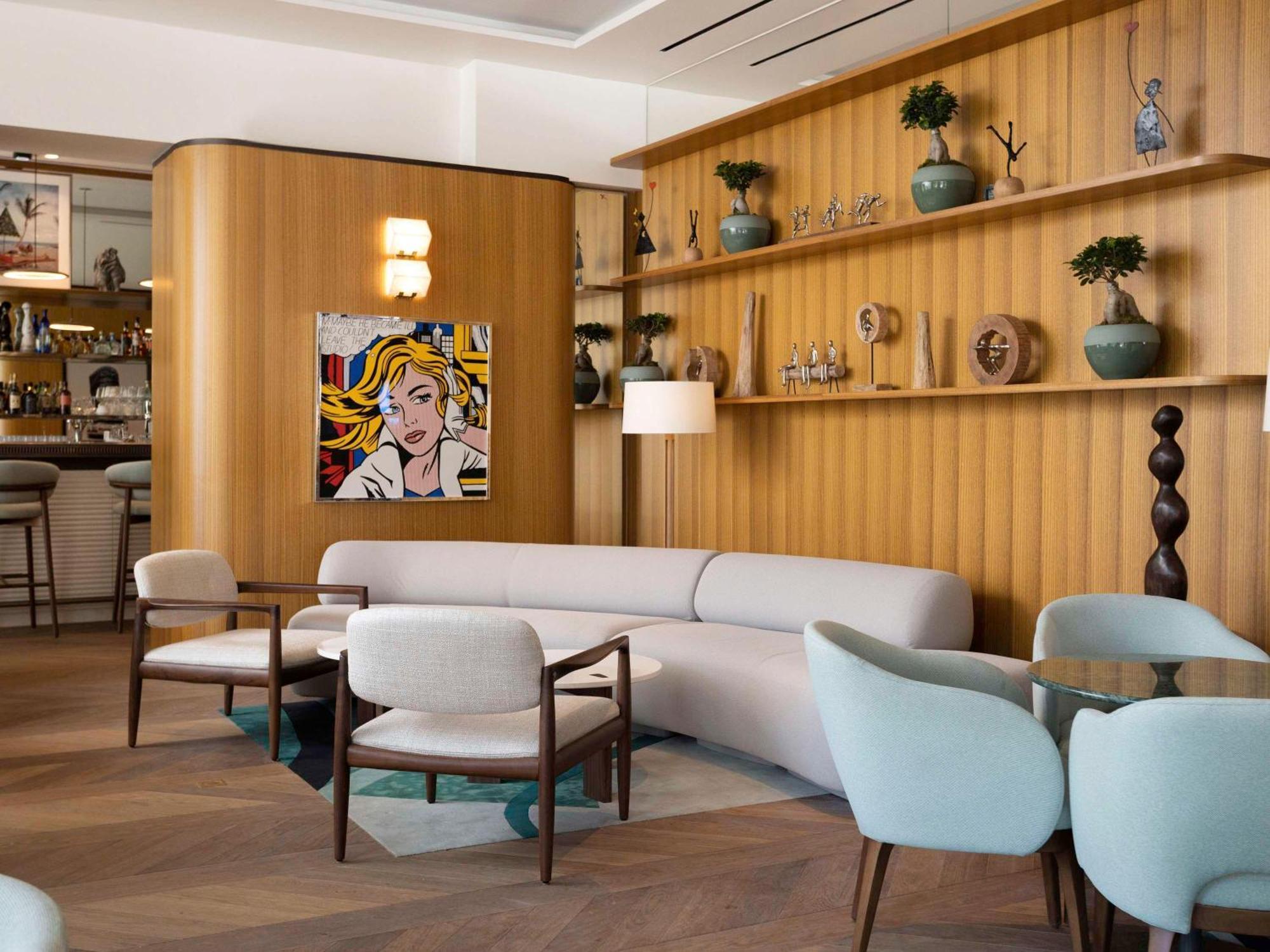 Mondrian 5* Cannes
