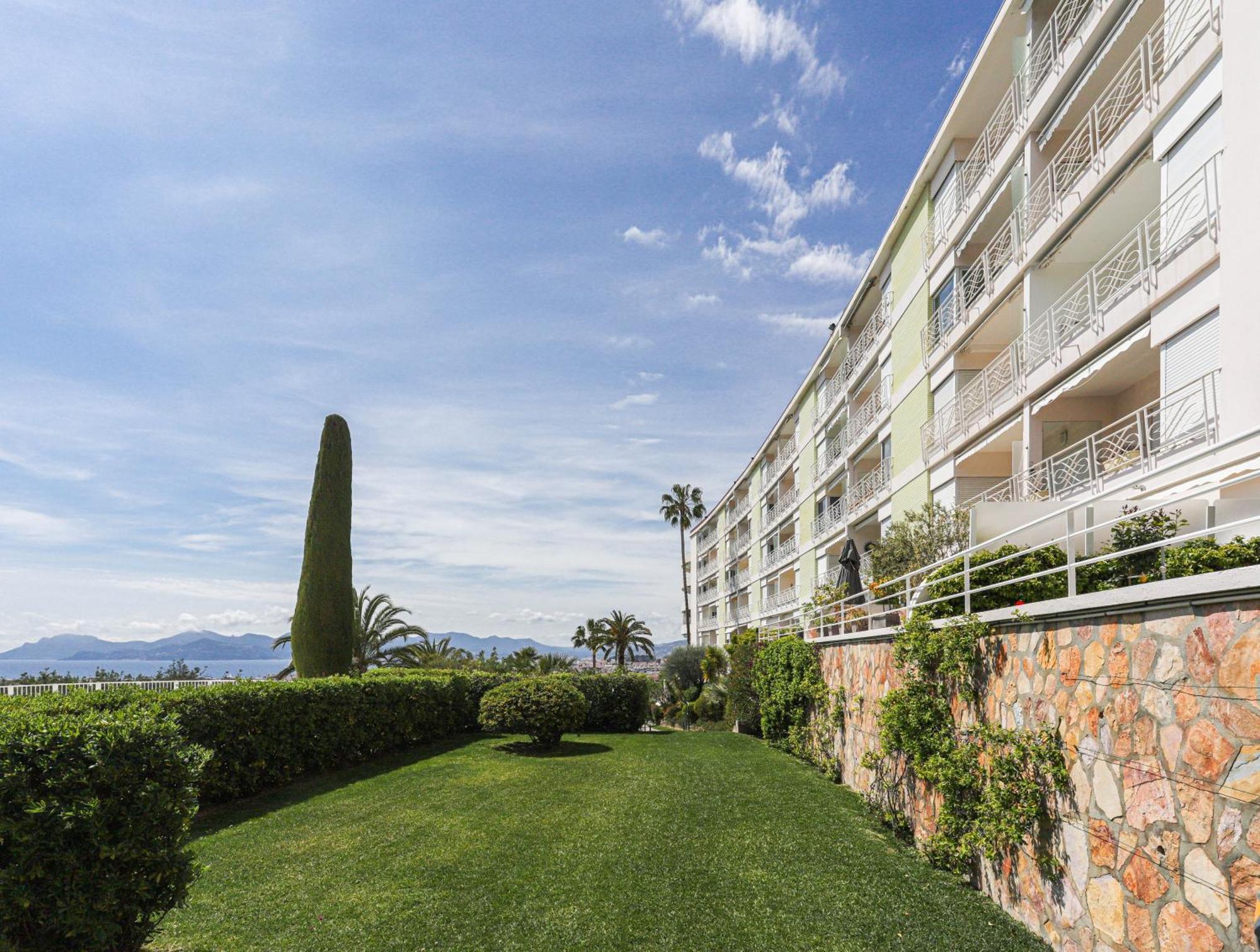Apartment Centre - Vue Mer, Piscine, Terrasse *