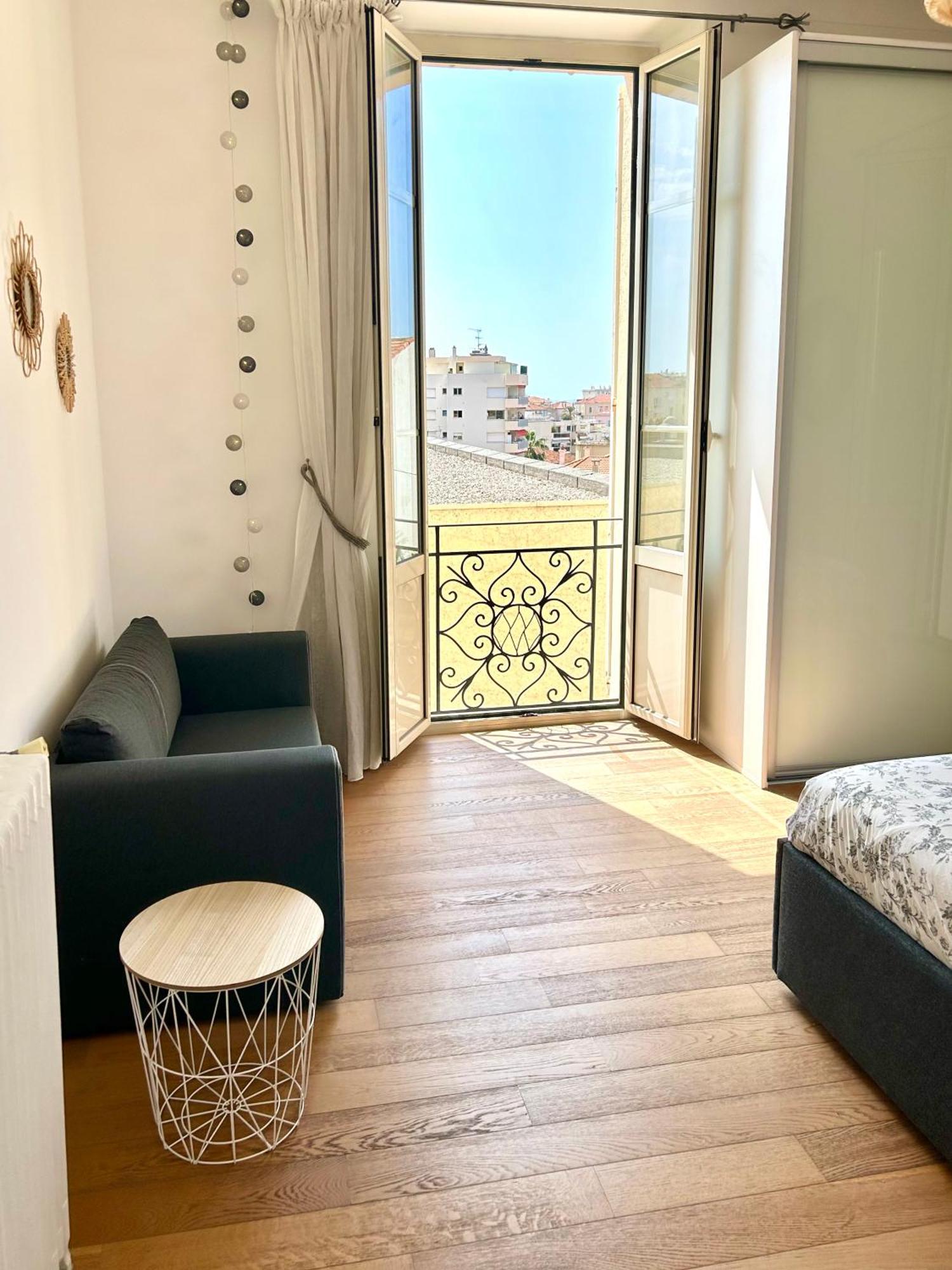 Emplacement Centre Apartment