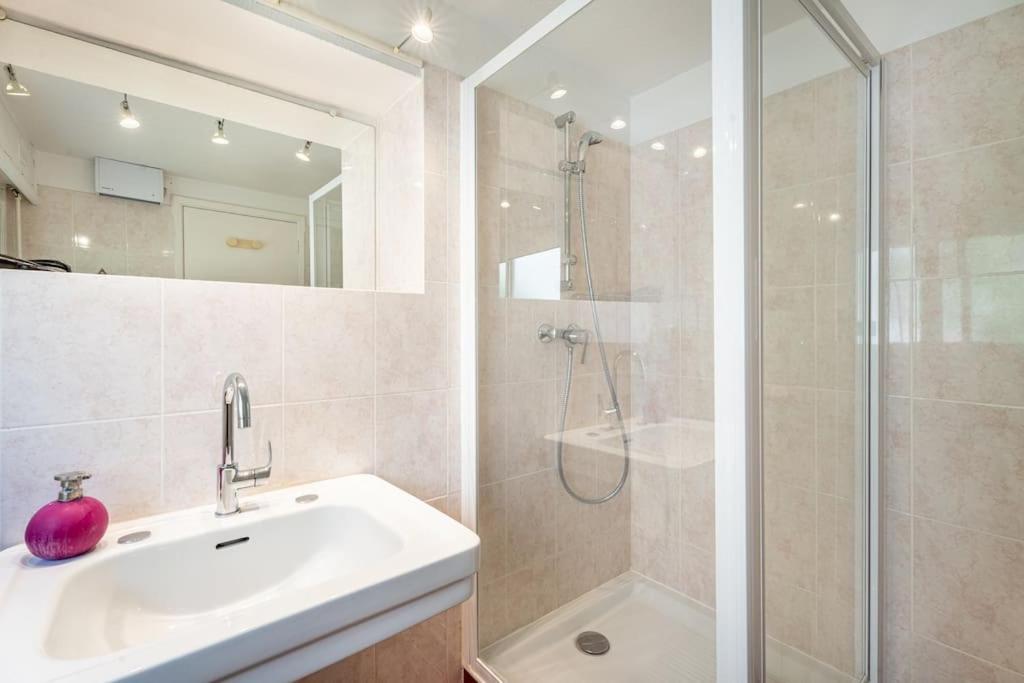Villa Dream 300m2 & Stunning 4000m2 Private Garden