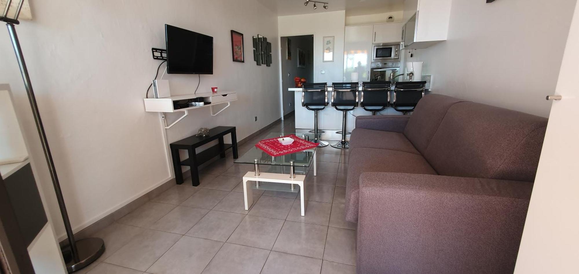 Egee Apartment
