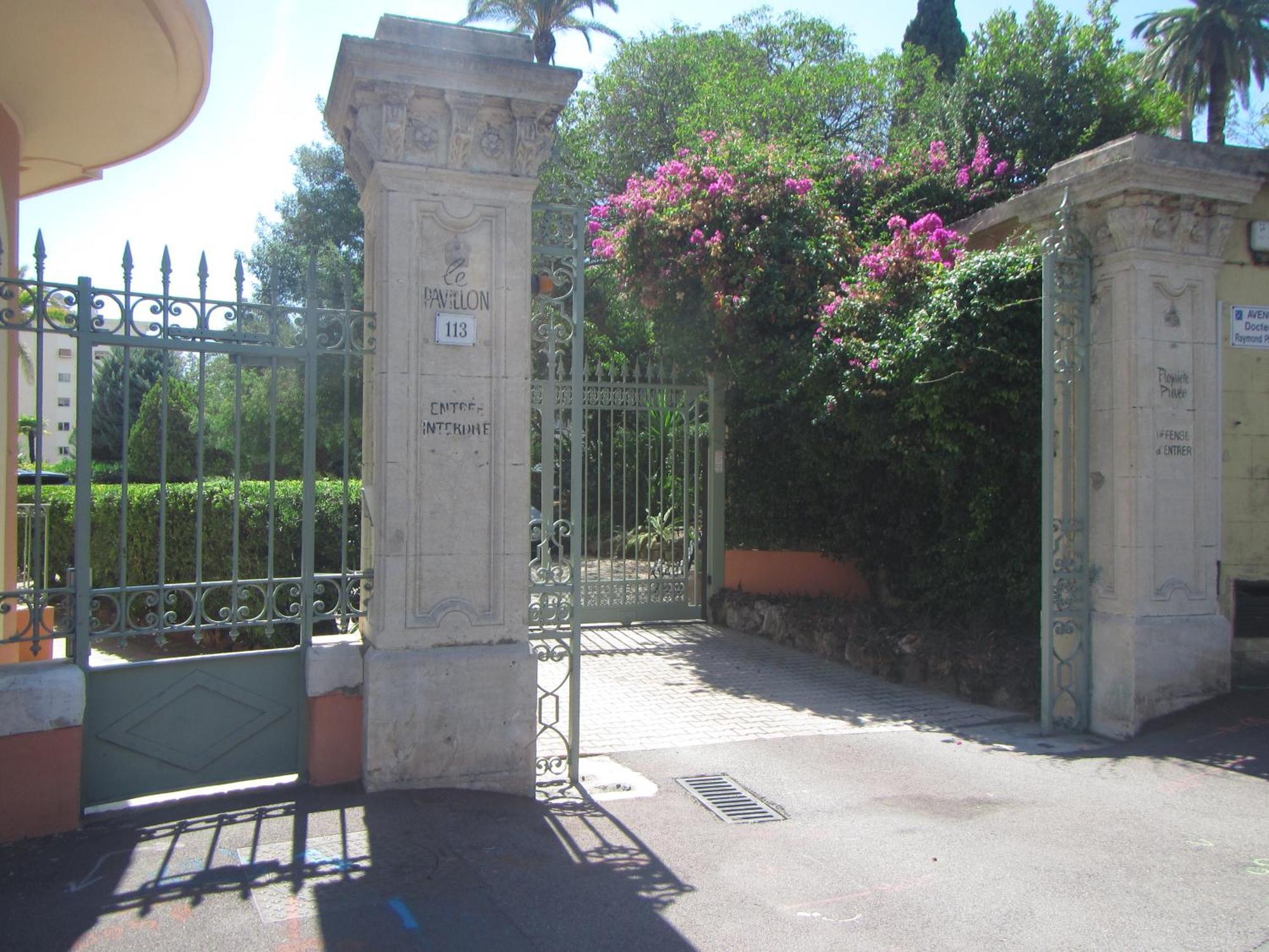 Le Pavillon113 * Cannes