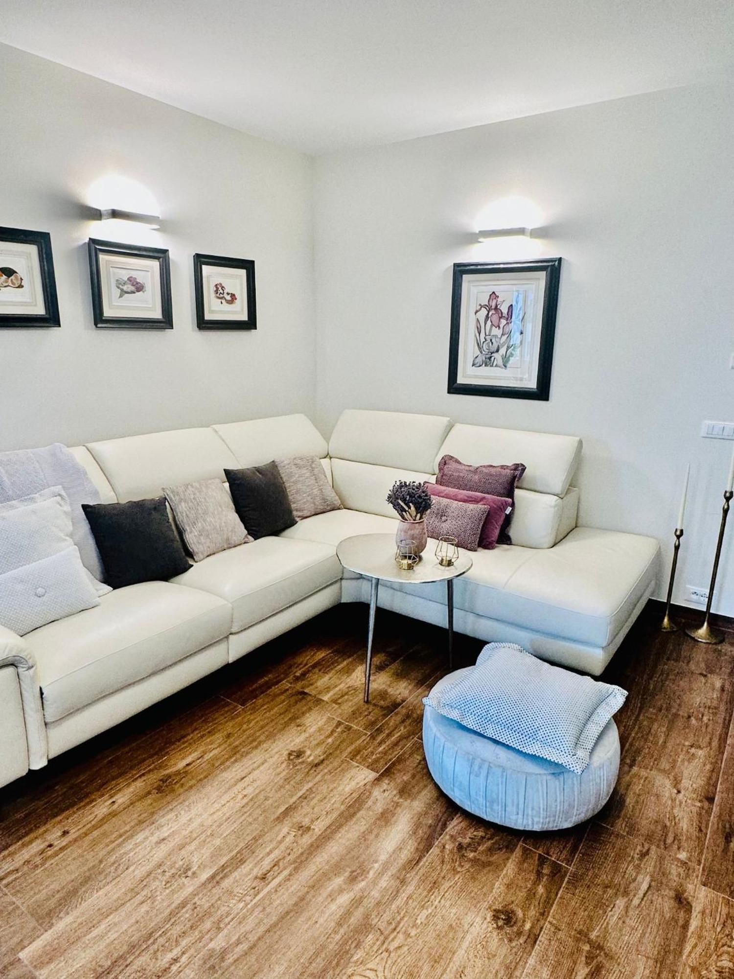 Luxurious Private Floor 130M2 - Ac, Terrace, Pool, Parking - Croisette 5', Plage Des Sports Cannes