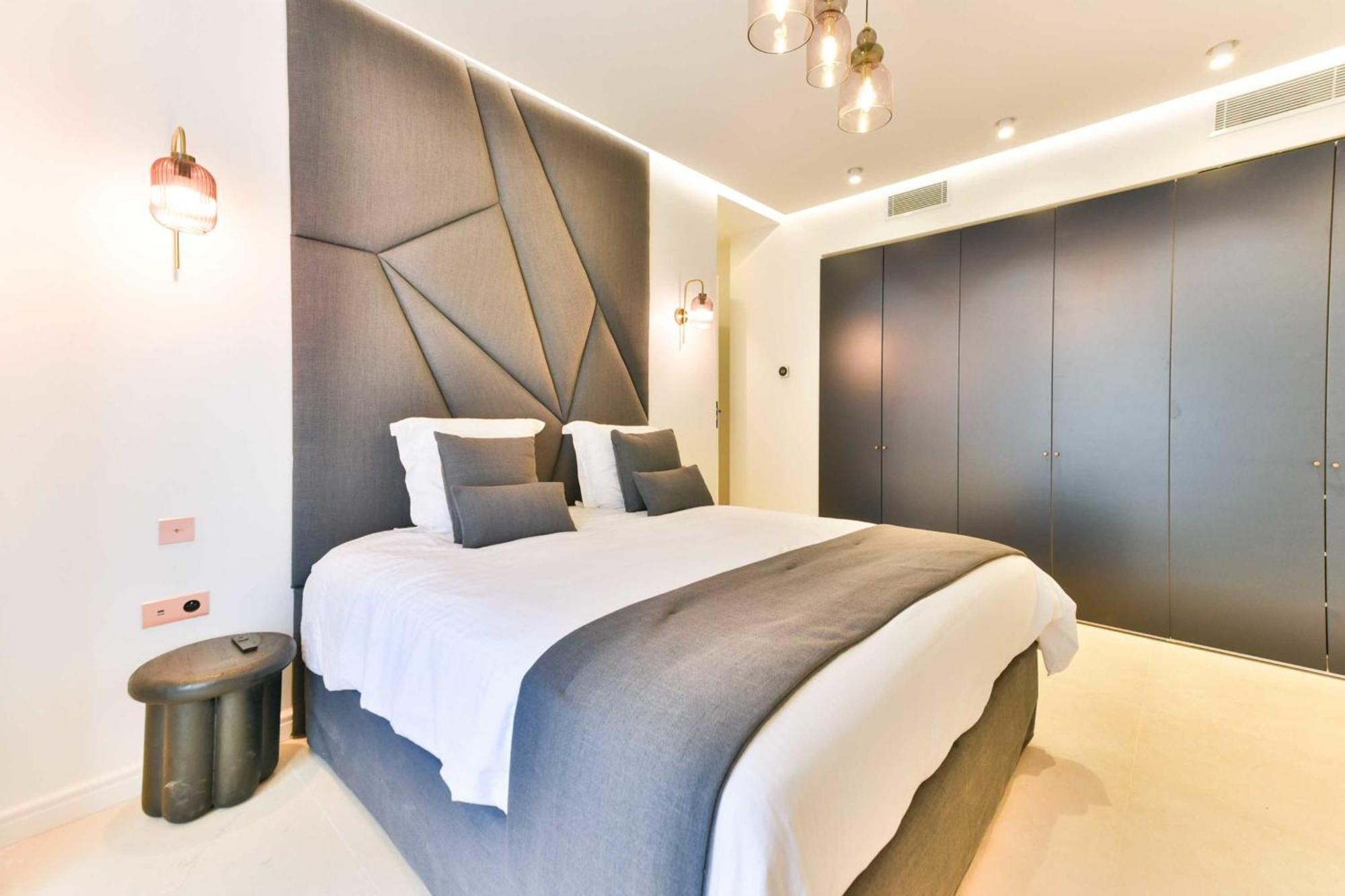 Luxueuse 7 Avec Piscine - Villa *