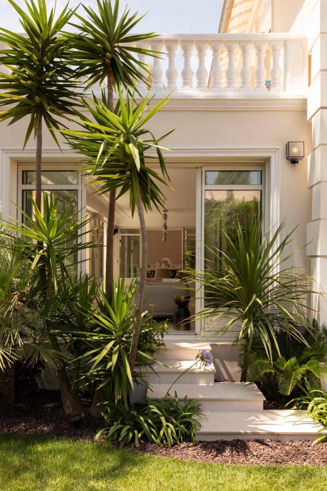 Luxueuse 7 Avec Piscine - *