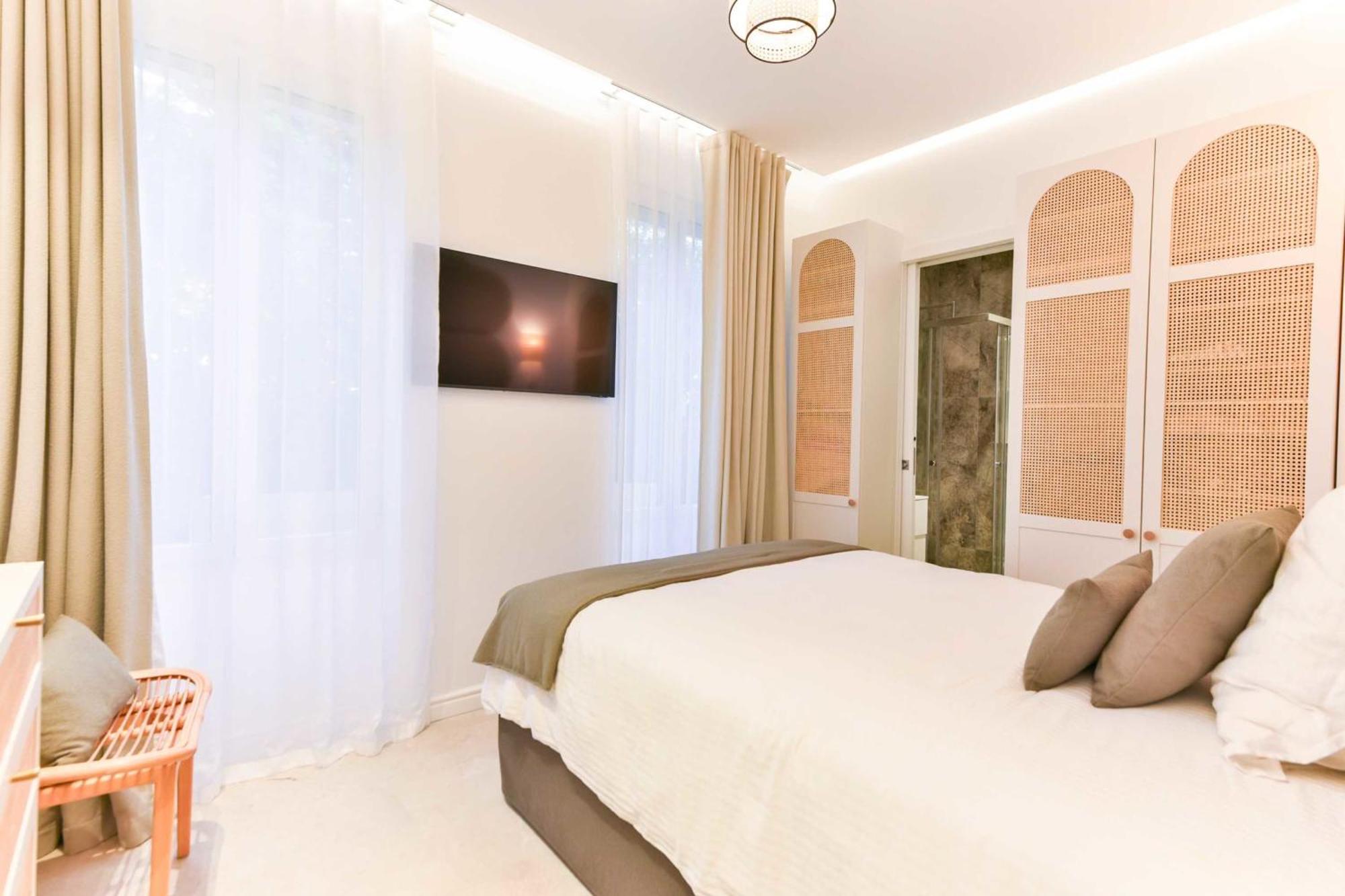 Luxueuse 7 Avec Piscine -