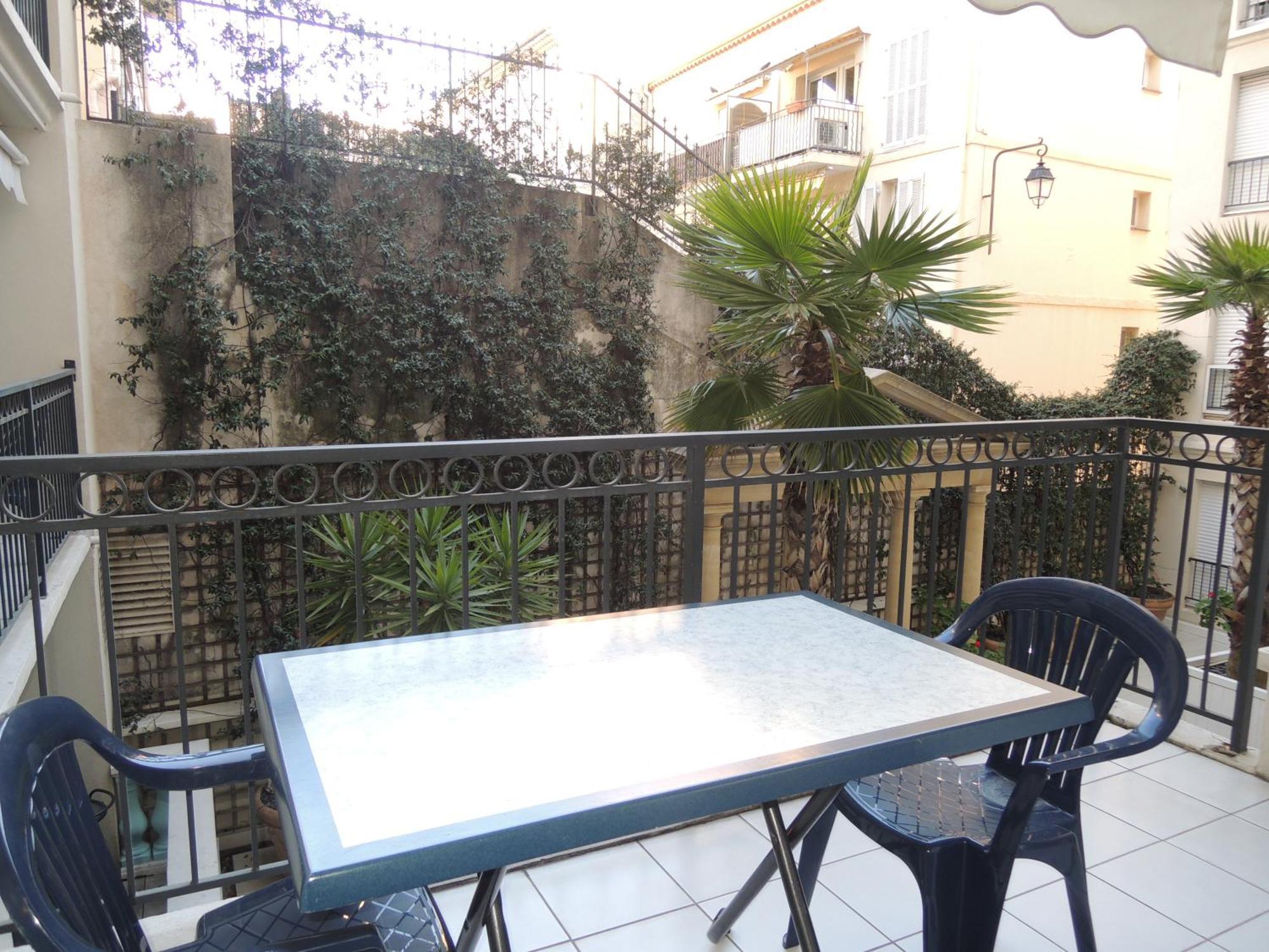 Palazzio Cannes