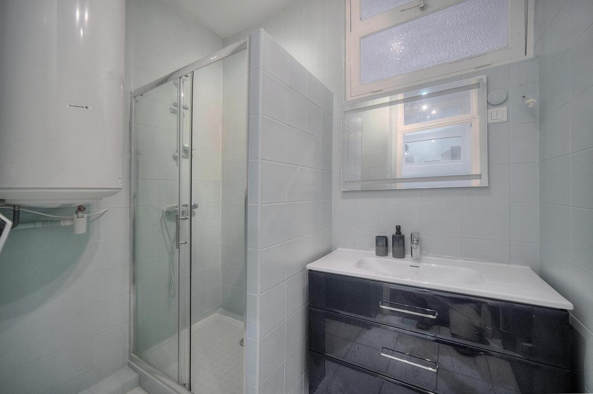 4 Bedrooms In Center 8 Minutes To The Palais Des Festivals 3 Minutes To The Croisette - 2110 Appartement