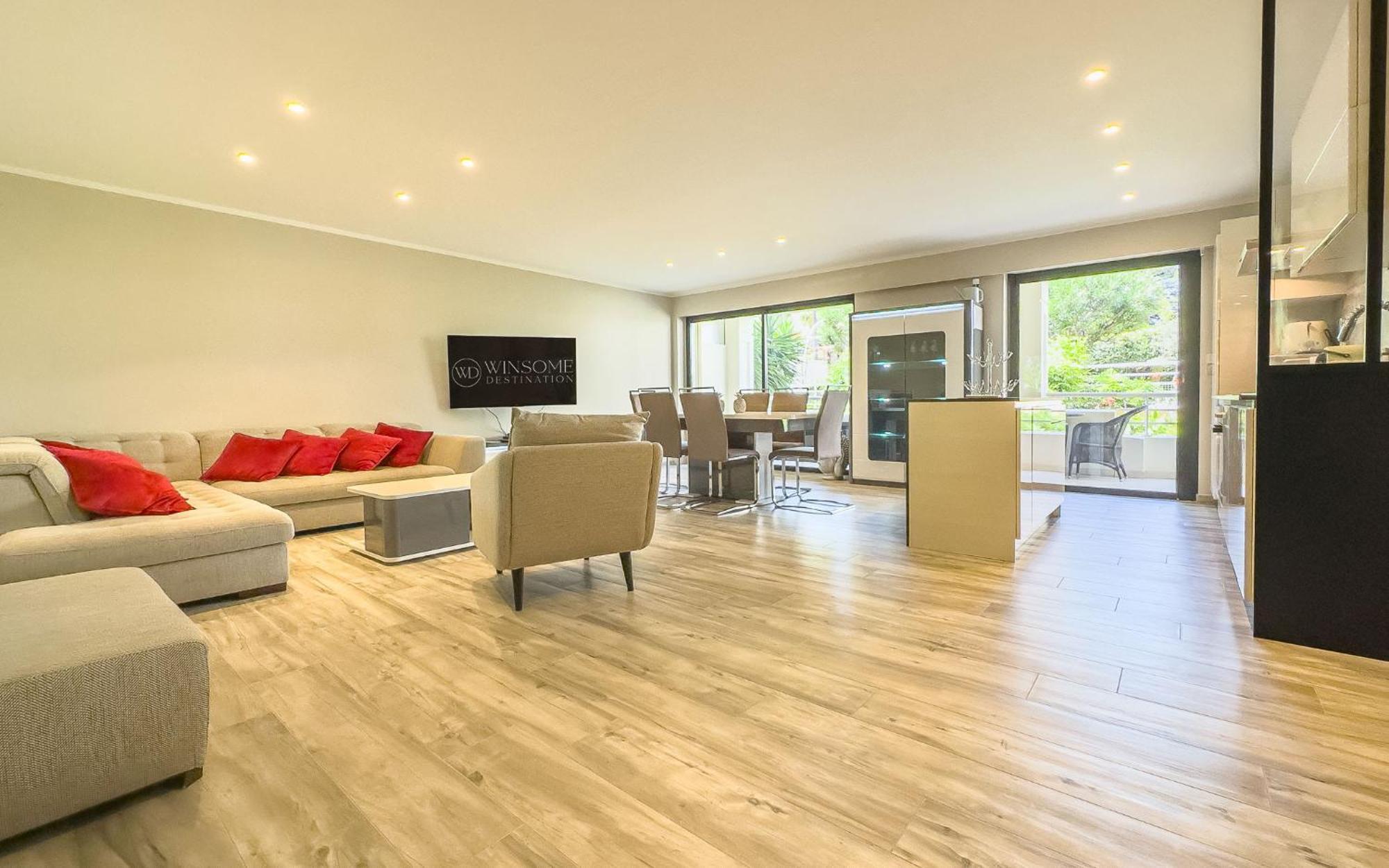 Le First By Winsome Destination Apartment