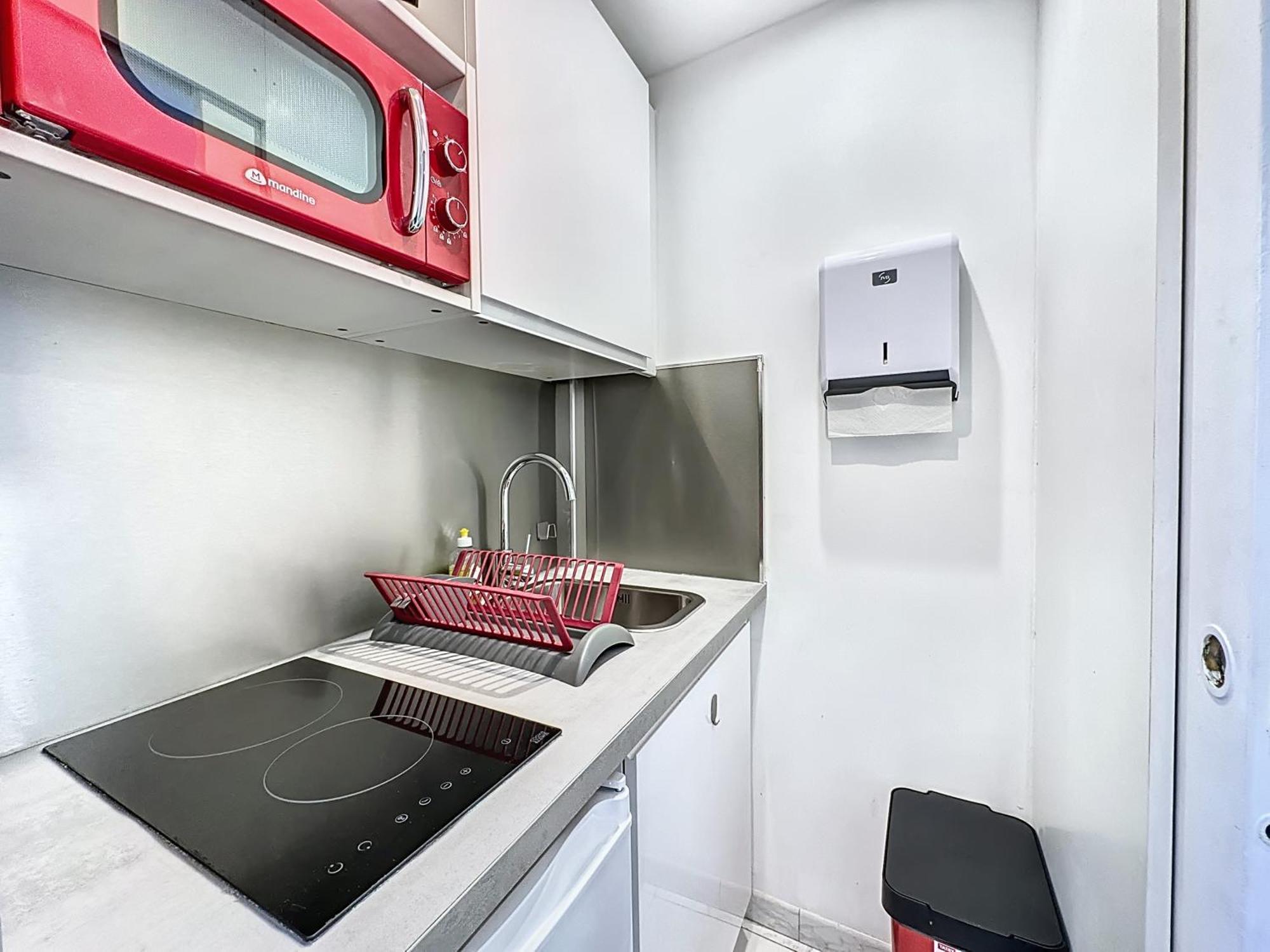 4 Dans Le Meme Immeuble Appartement *