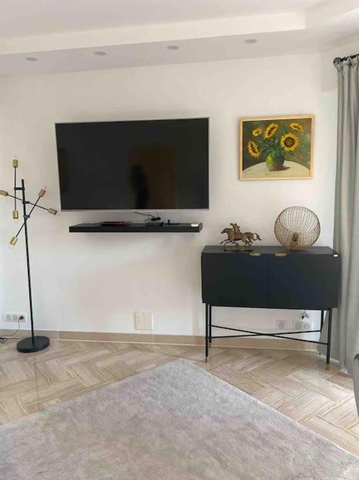 Appartement 2 Bedroom Close To The