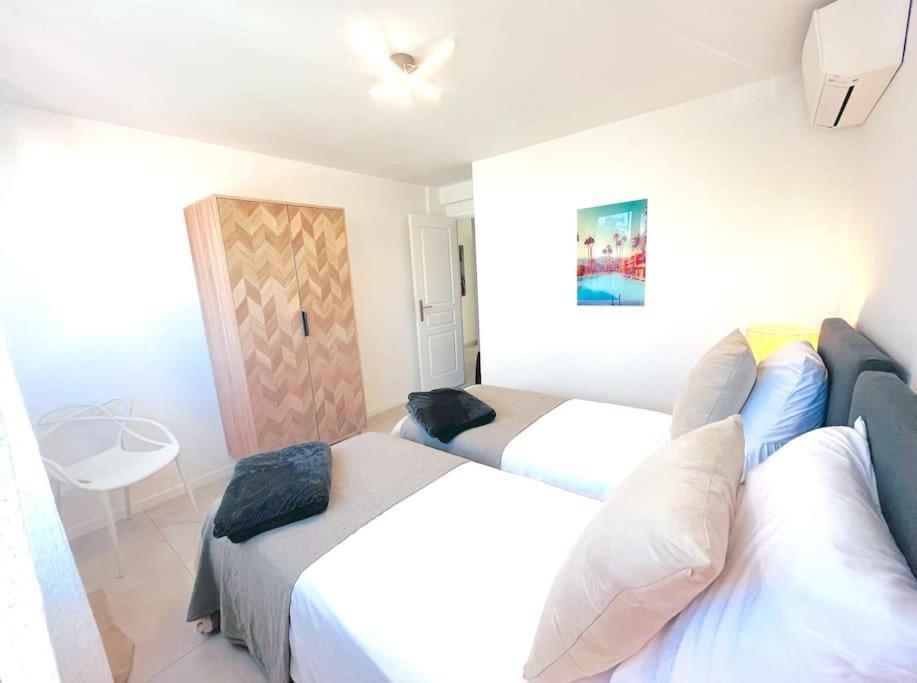 Apartment Jj