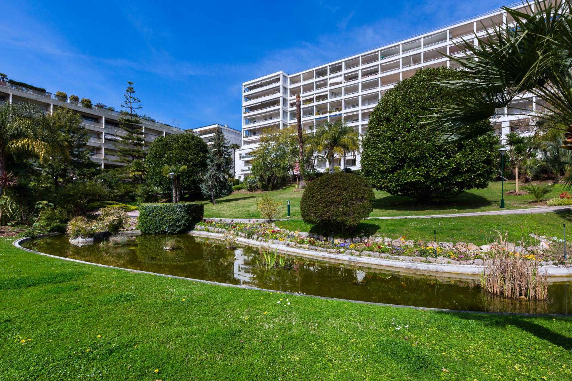 Apartment Magnifique - 15 Minutes A Pieds Palais