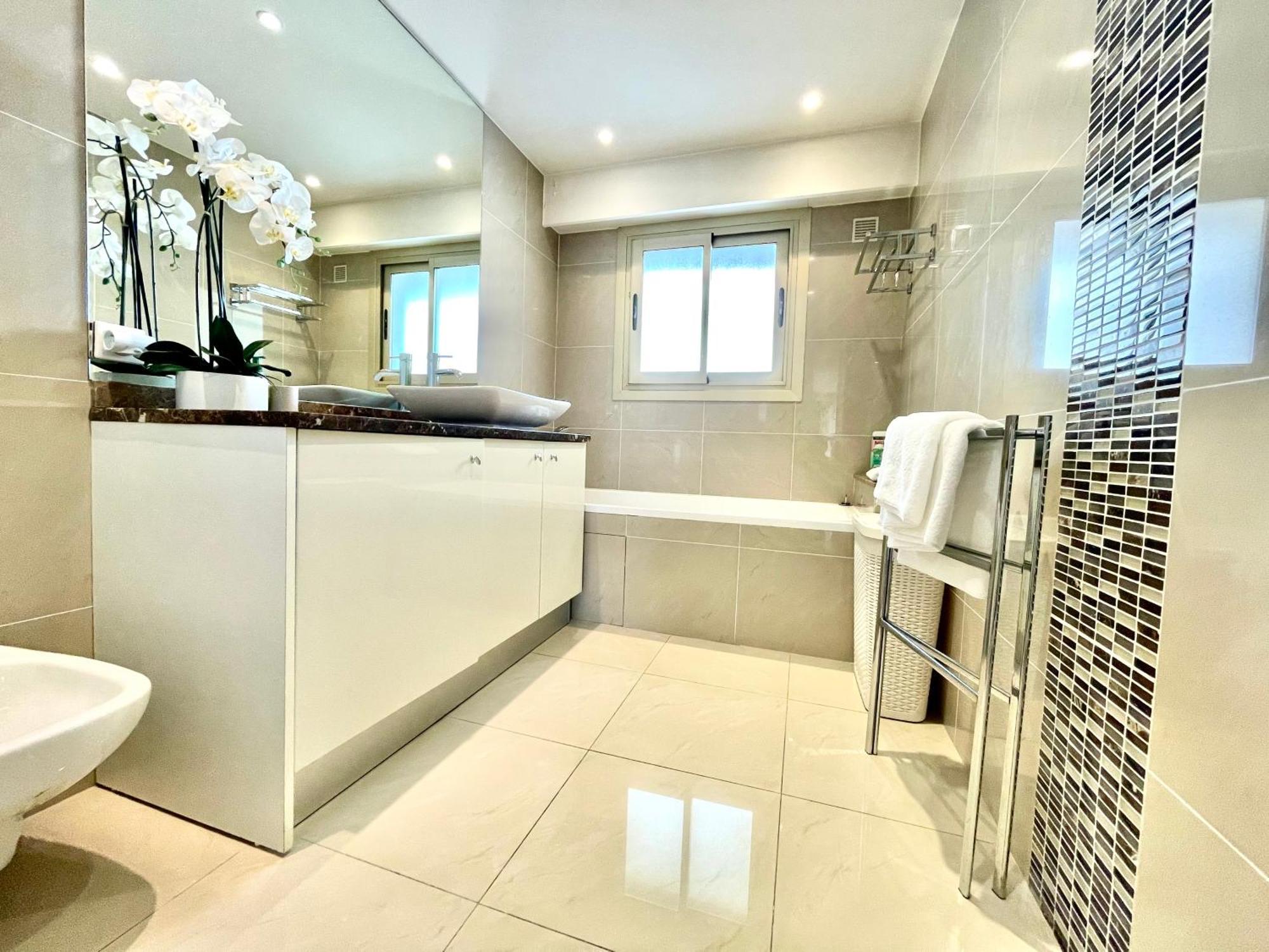 Appartement Bel Centre Ville, Mer, Croisette Cannes