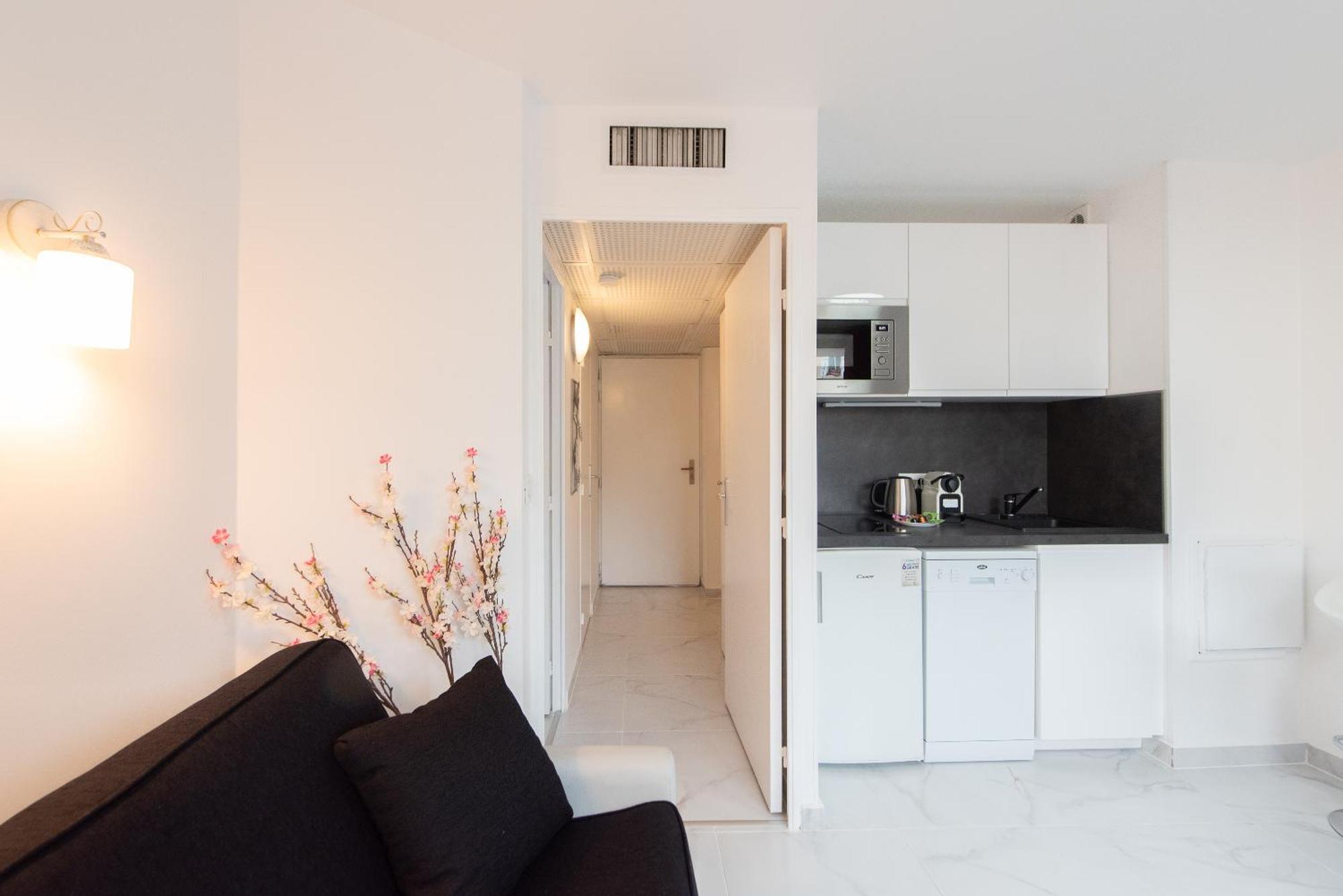 Stylish 2 In The Heart Of Apartment Cannes