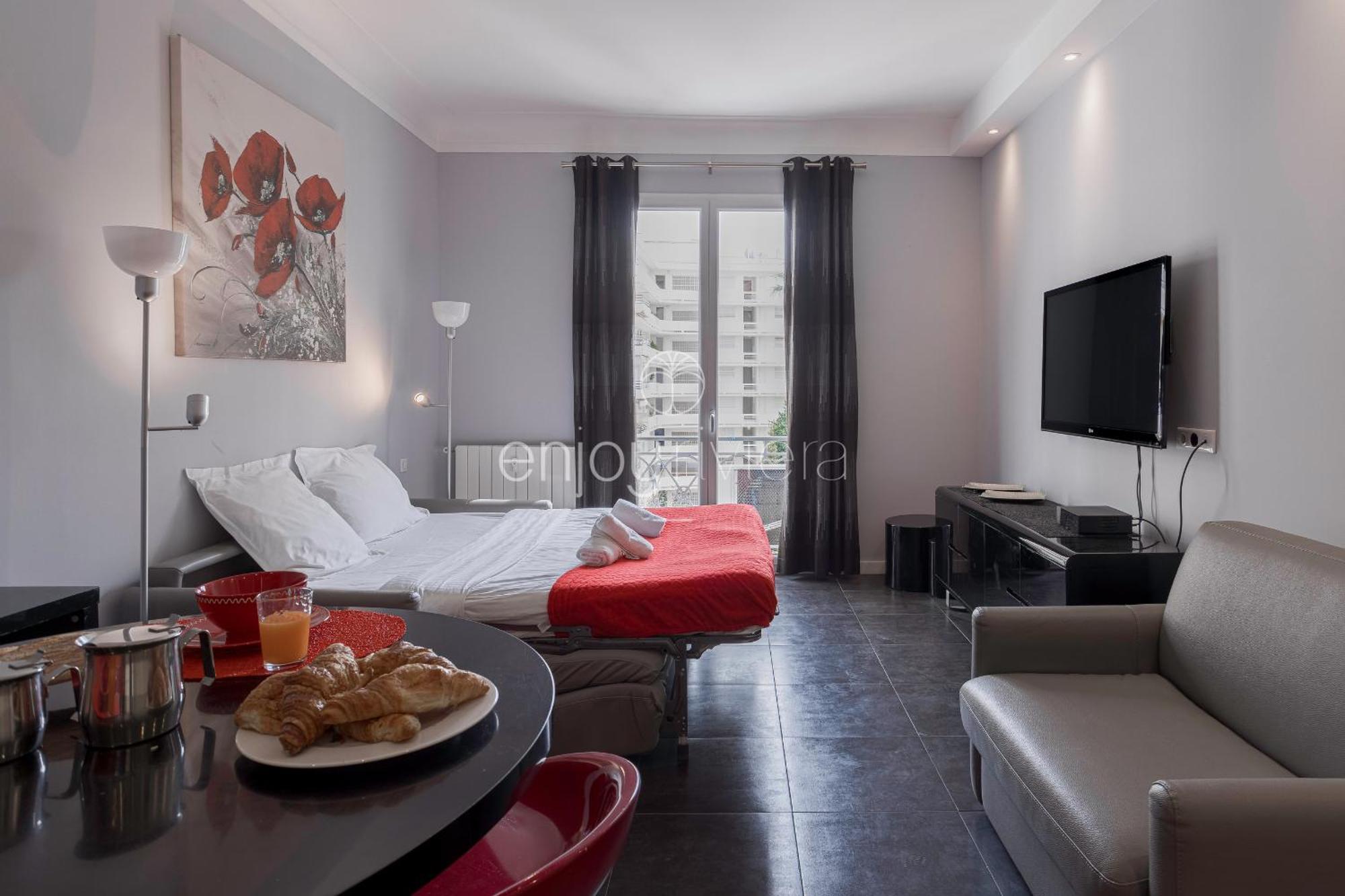 Palais Miramar - & B31 - Croisette Emplacement Unique - 20m - Wifi - Clim