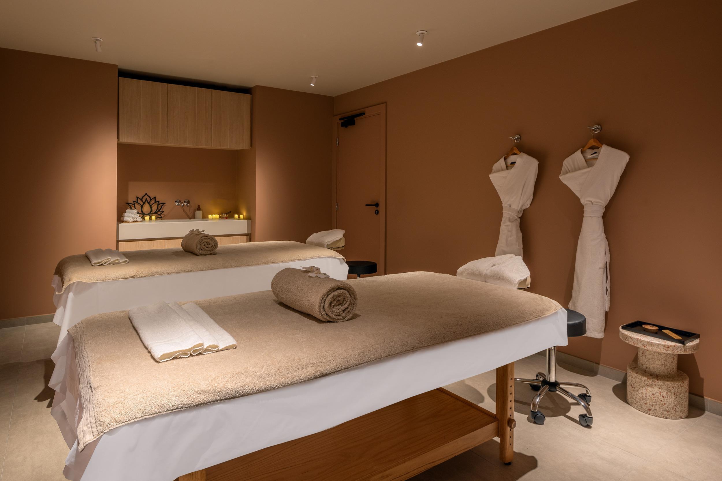 Radisson Blu 1835 Hotel, Hotel