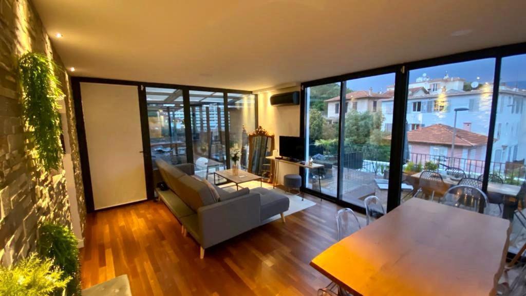 Plein Sud - Magnifique Terrasse Ensoleillee Apartment