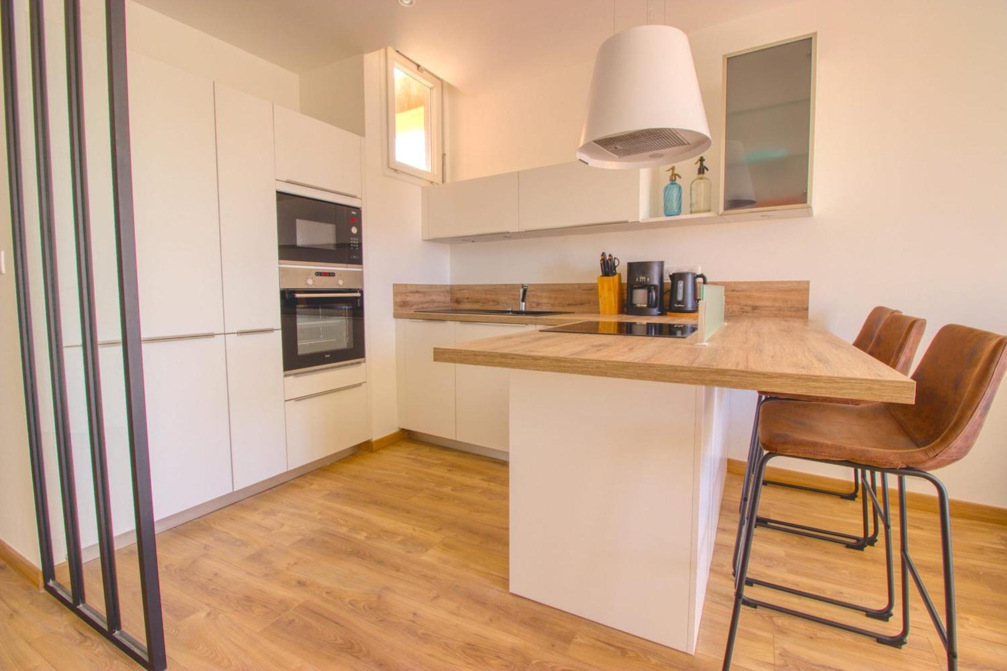Croisette - 4 Personnes - Vue Apartment Cannes