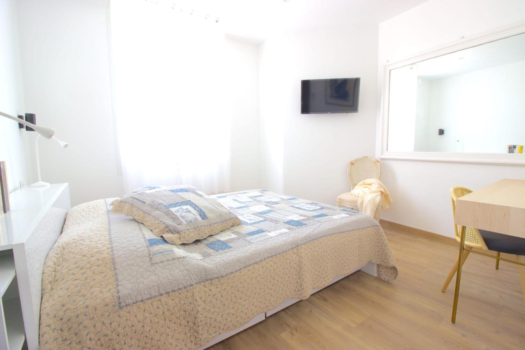 Croisette - 4 Personnes - Vue Apartment Cannes