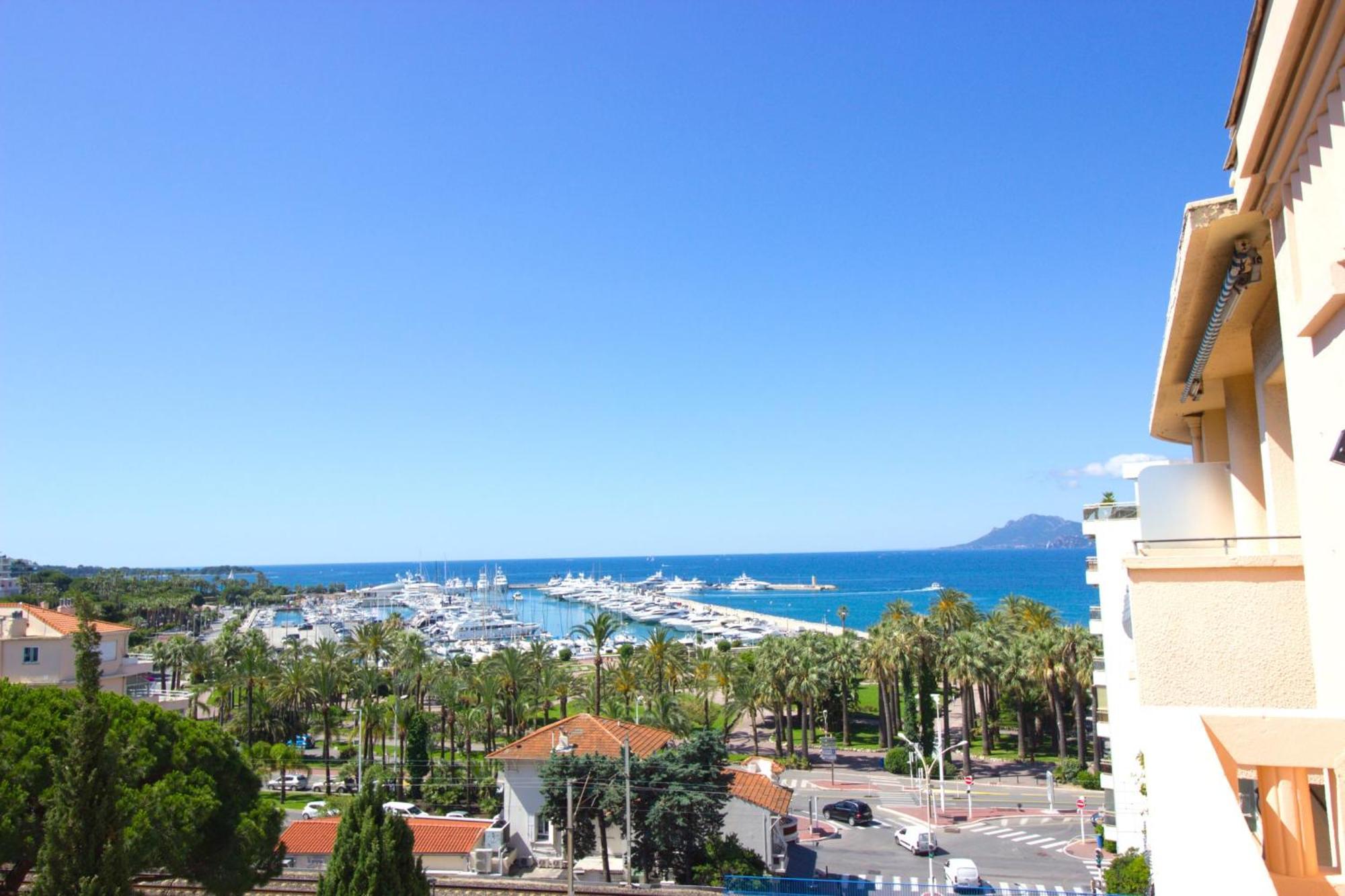 Croisette - 4 Personnes - Vue Apartment *