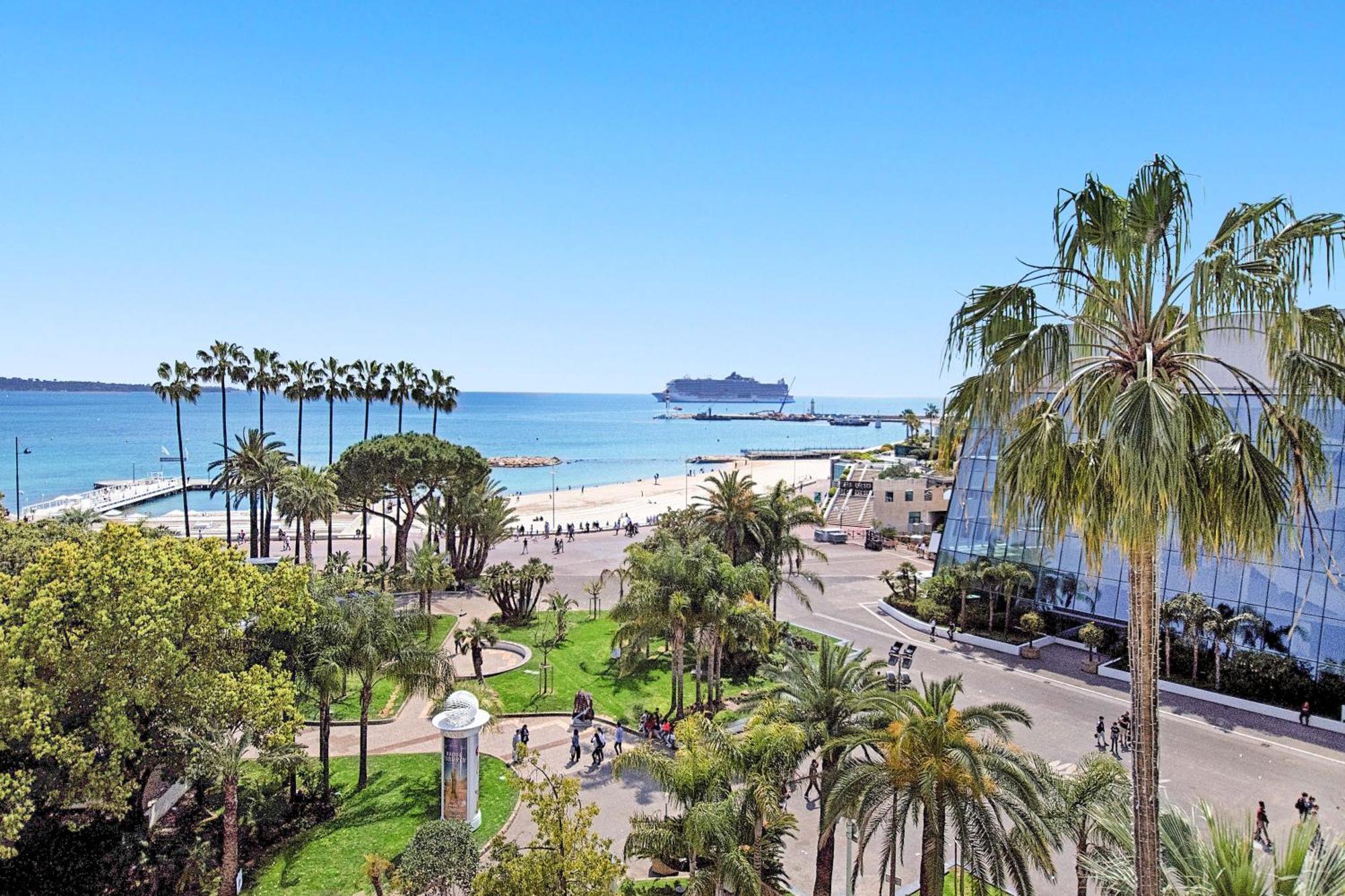 7 Croisette Cannes