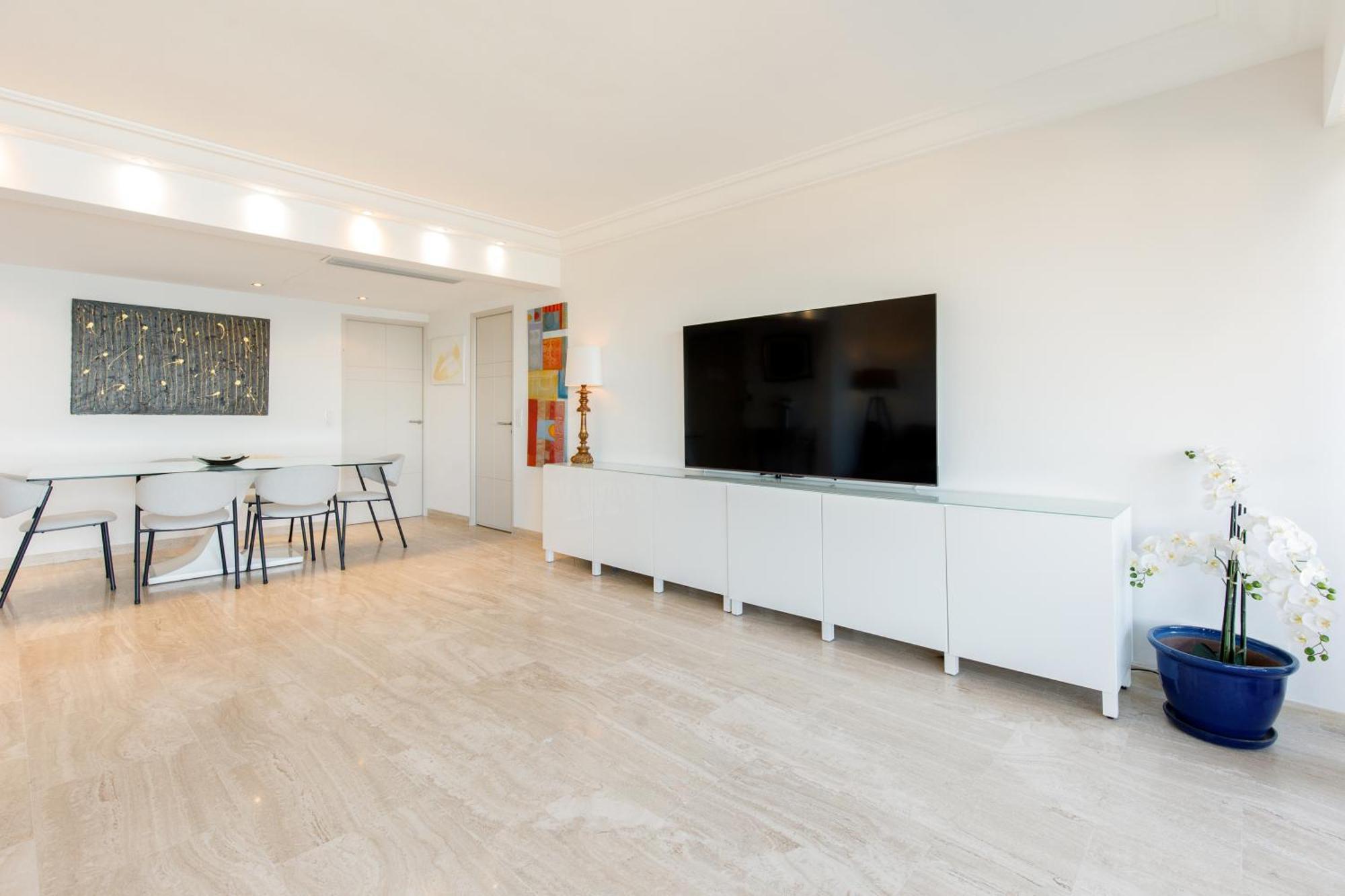 Elegant 120m² En Front De A