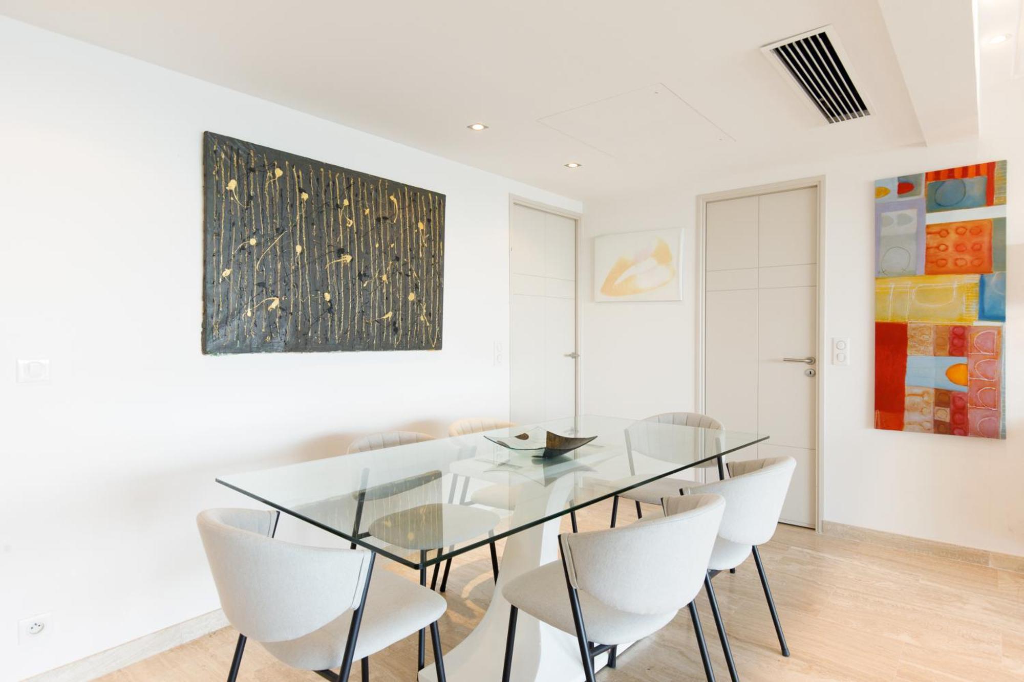 Apartment Elegant 120m² En Front De A