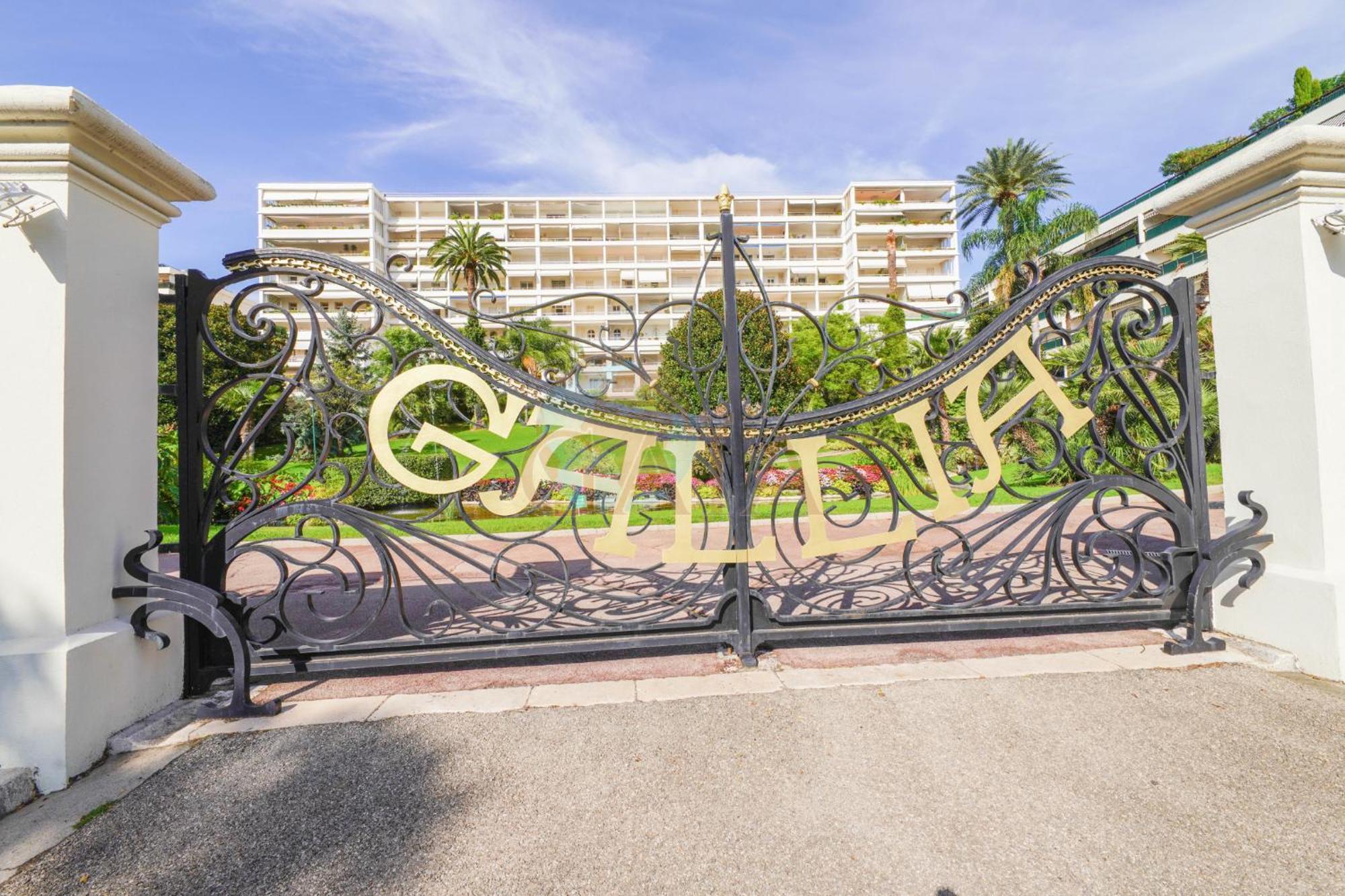 Appartement Le Gallia 2 Bedroom Refait A Neuf Center Of Cannes