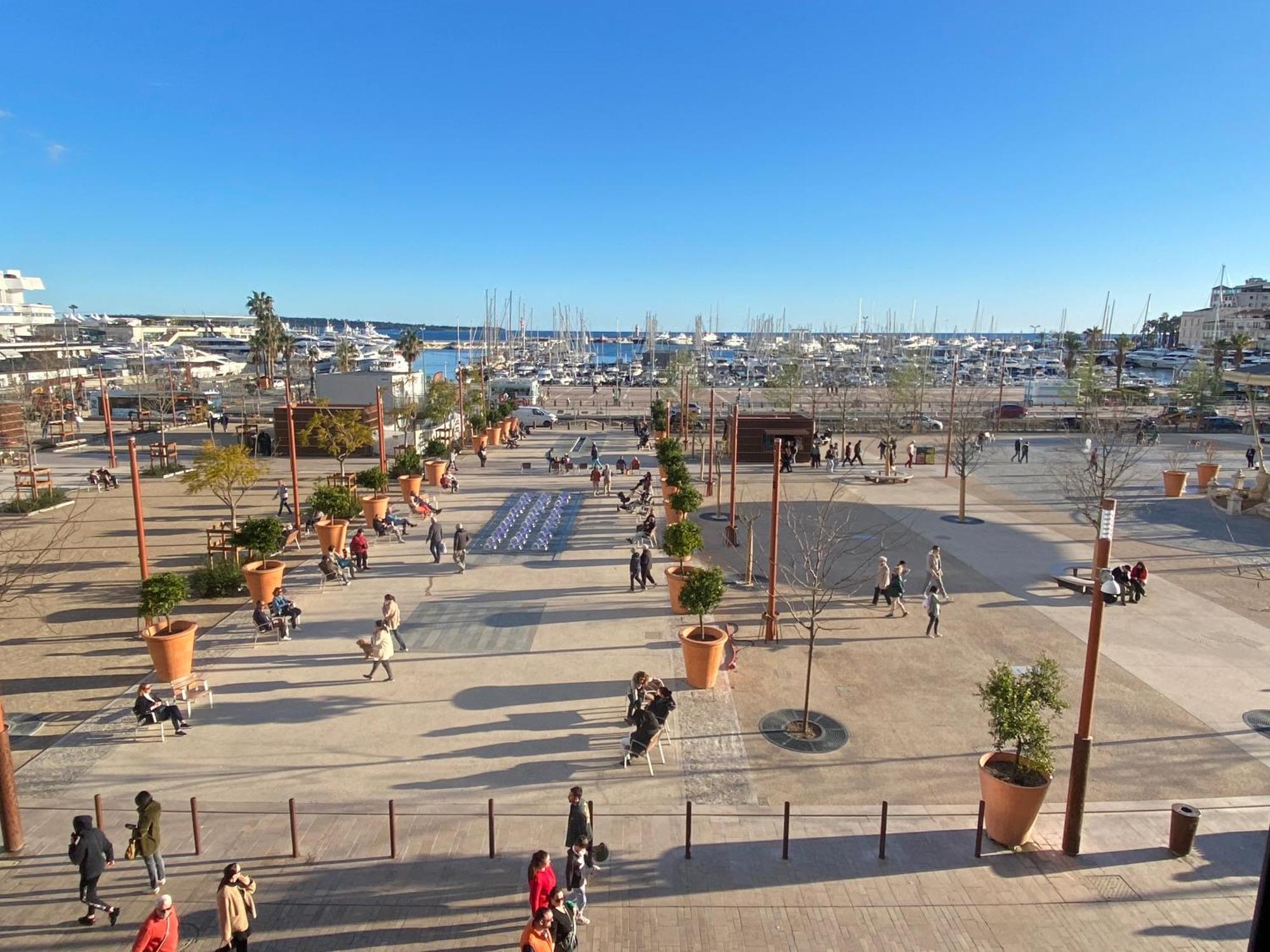 Alc - Ff49 - 6 Min Palais - Beaches Cannes