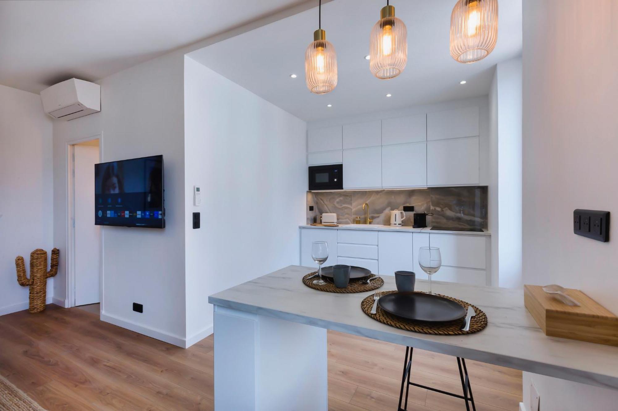 Appartement Magnifique Centre-ville - Palais 5min