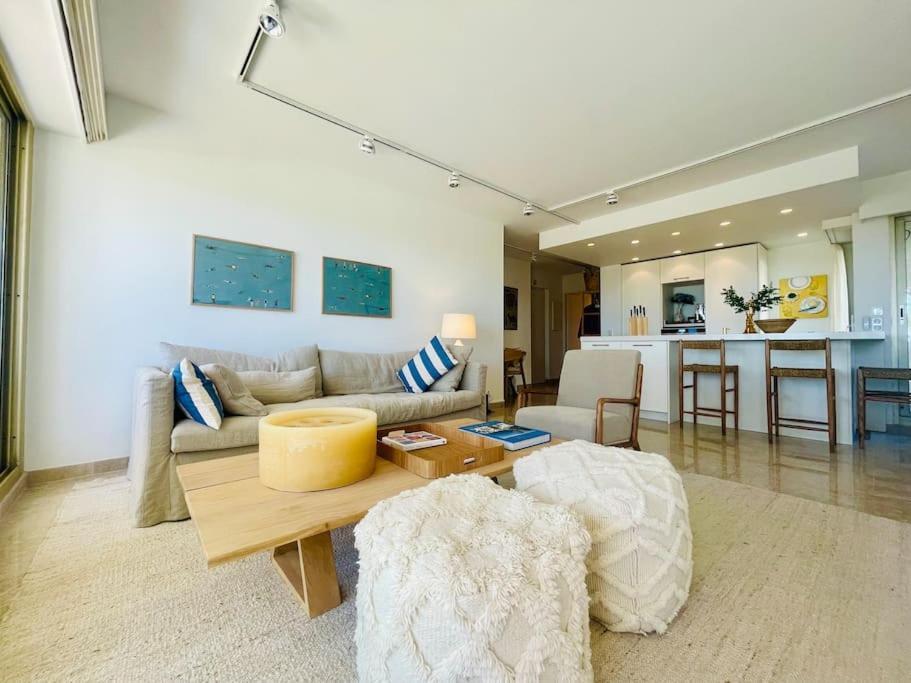 Le Bluebay - Luxurious 2 Bedrooms Seaview Swimming Pool Carpark Appartement