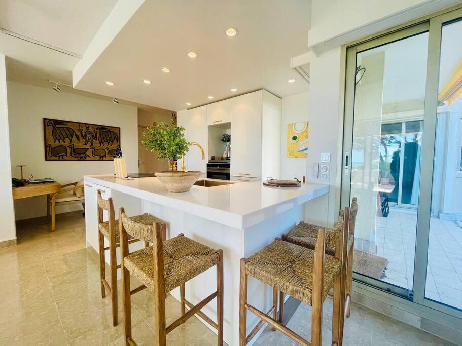 Le Bluebay - Luxurious 2 Bedrooms Seaview Swimming Pool Carpark Appartement Cannes