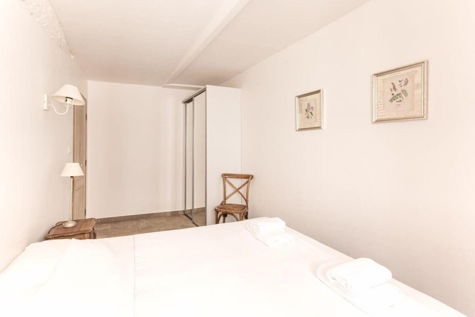 Port Suquet Furnished Apartment *