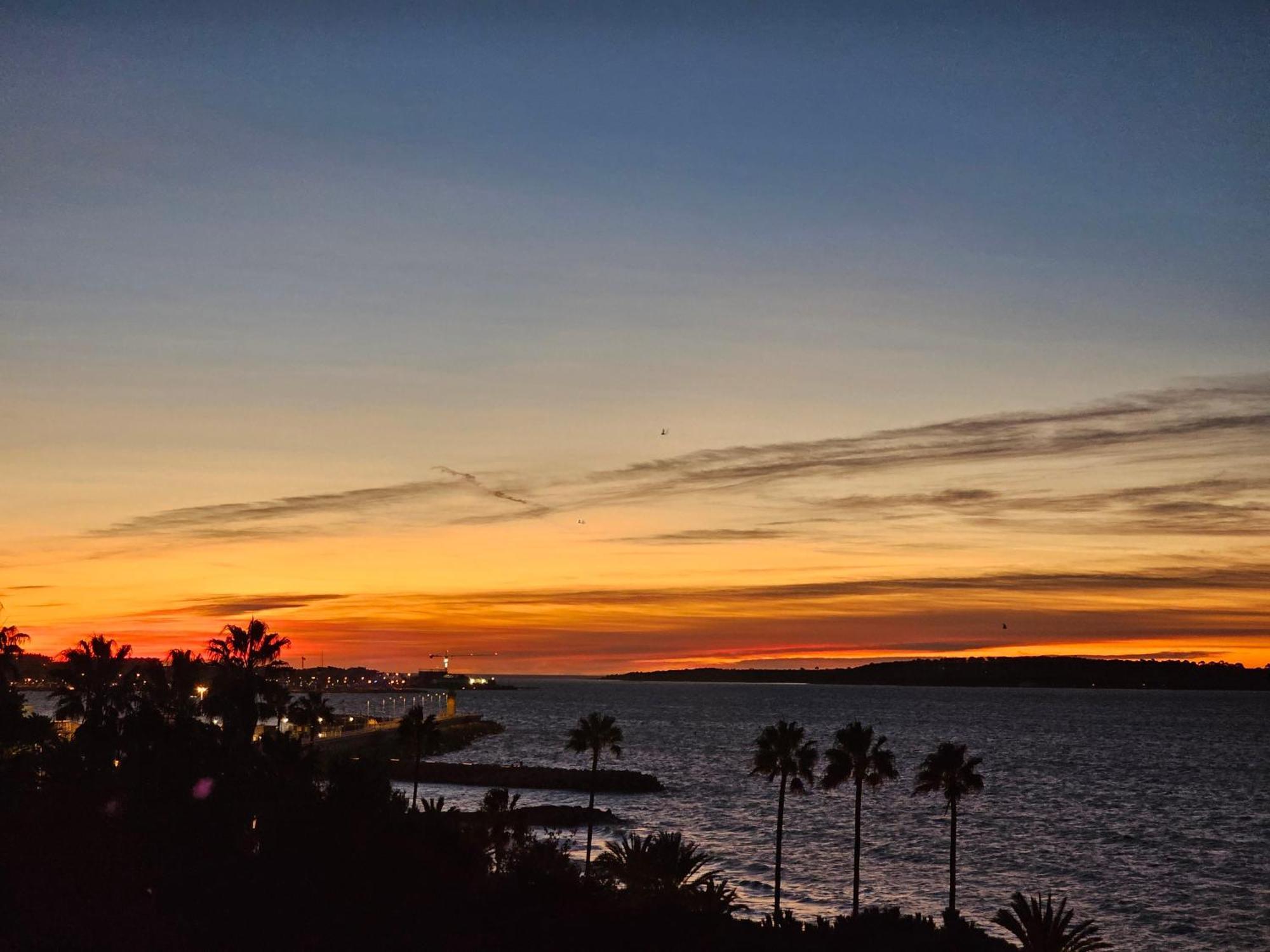 Apartment Superbe Vue A 50 Metres Des Plages *