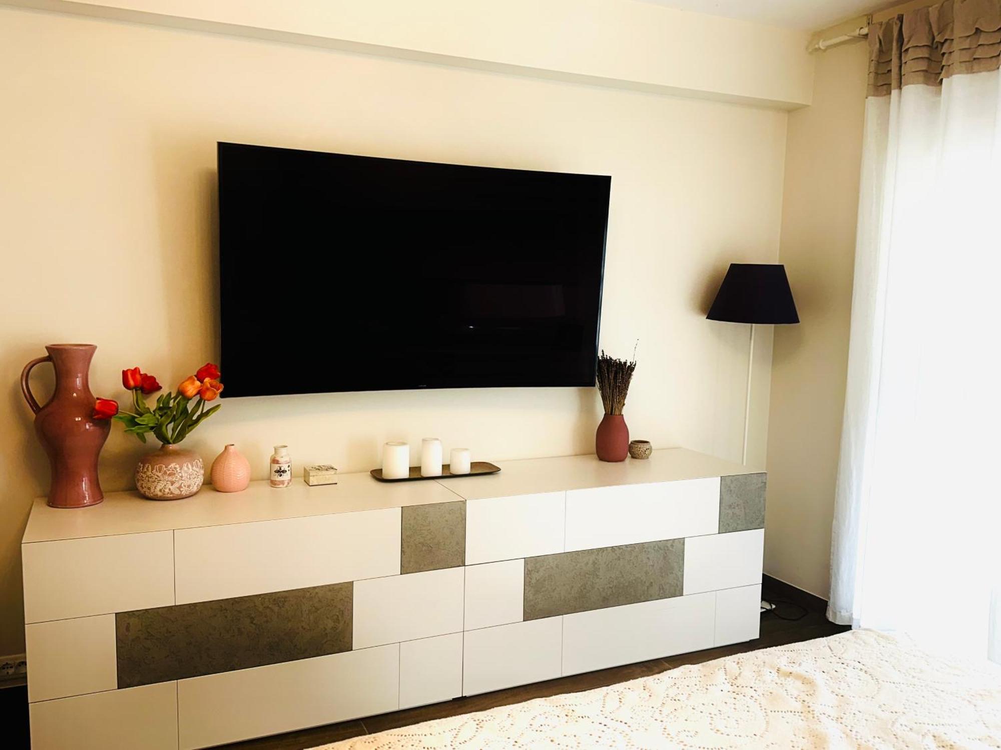Luxurious Private Floor 130M2 - Ac, Terrace, Pool, Parking - Croisette 5', Plage Des Sports Apartment Cannes
