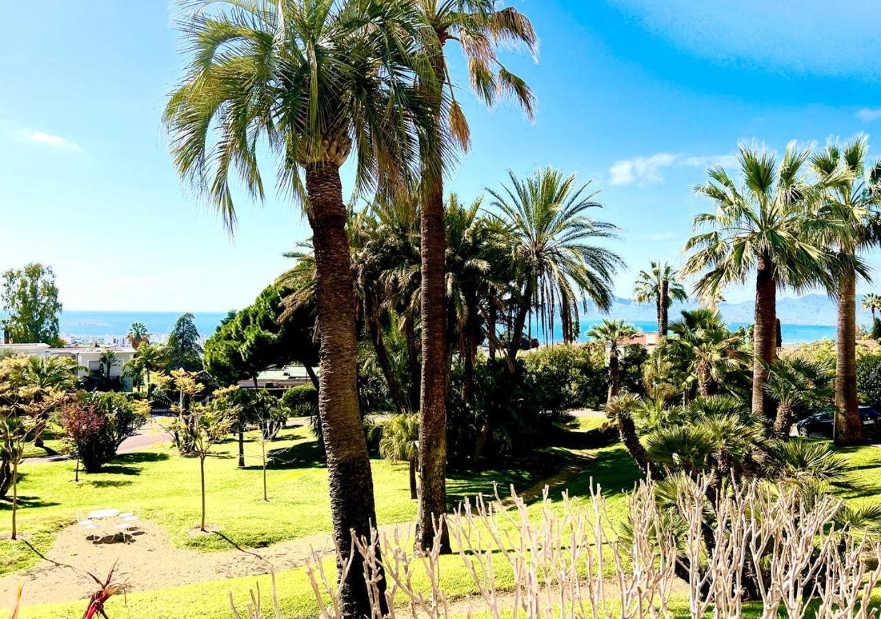 Apartment California Studio-parking-wifi-confort- Jardin Commun Avec Splendide Vue Mer-capitalchic Services