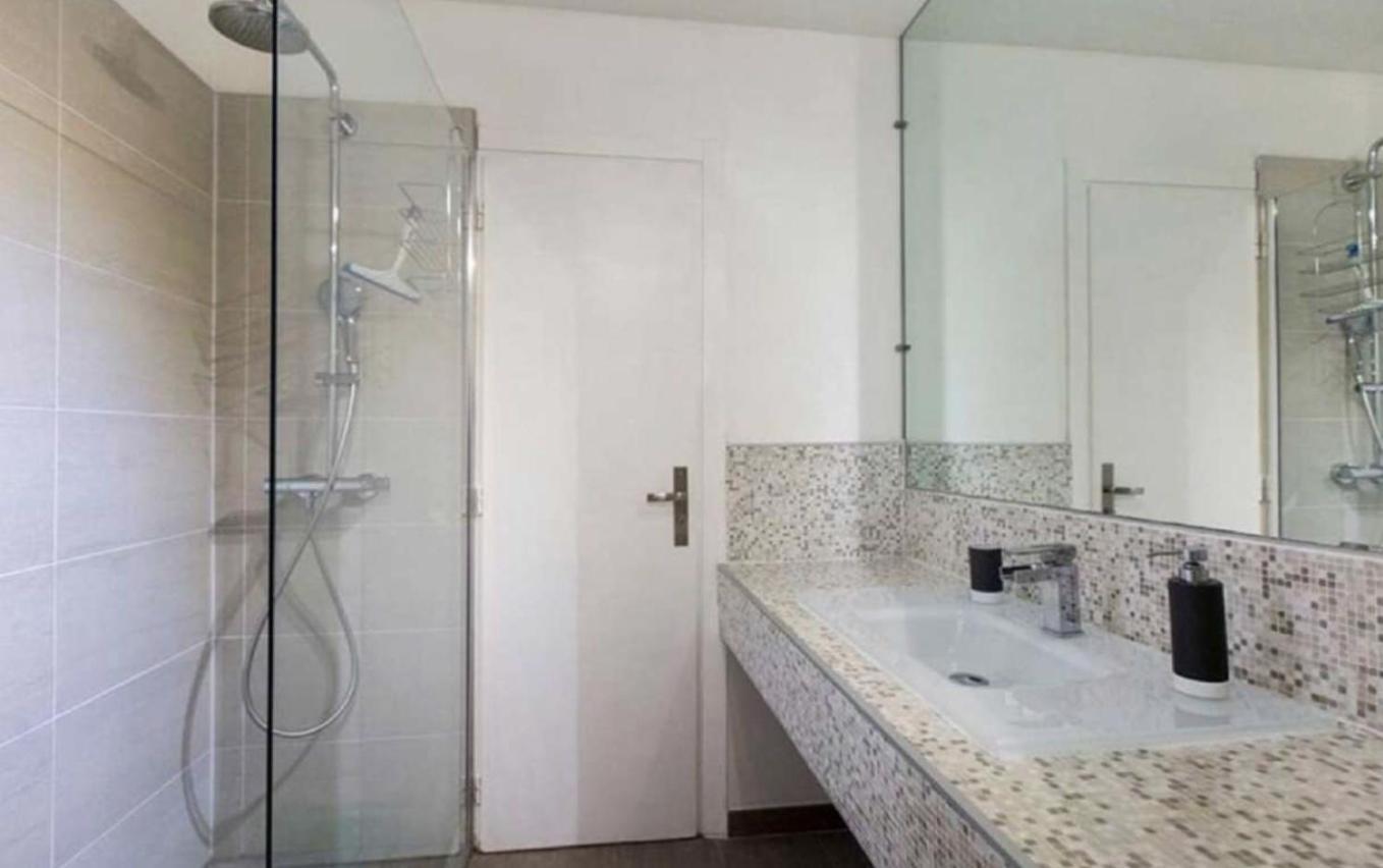 Apartment Lovely 1br-cannes Center *