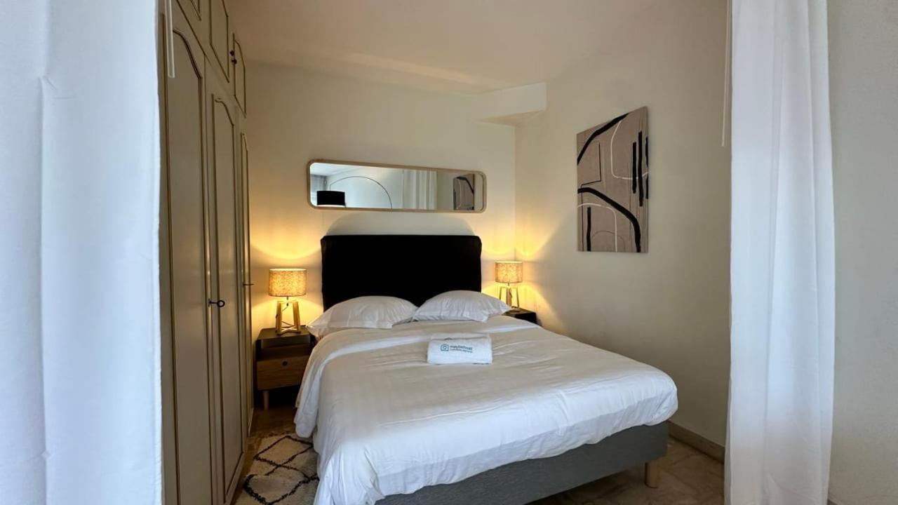 A050-studio Avec Jardin Prive Pres De La