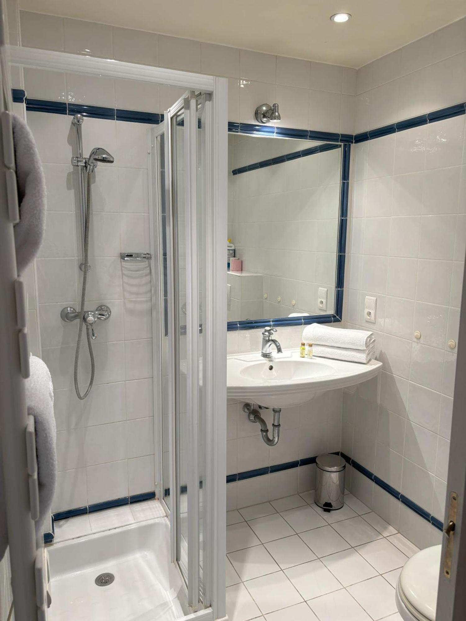 Apartment Vue Proches Plages Et Congres *