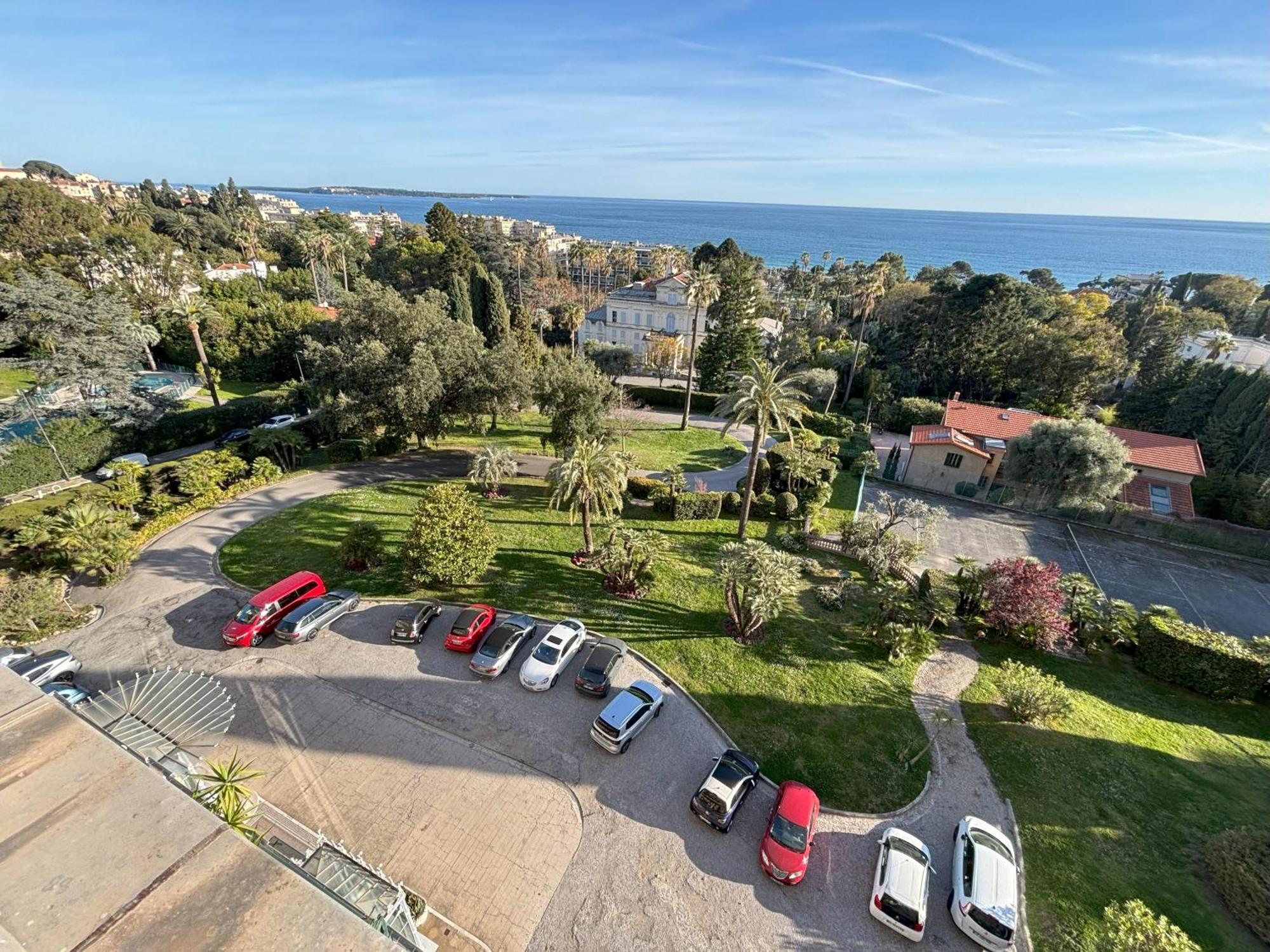 Vue Proches Plages Et Congres * Cannes