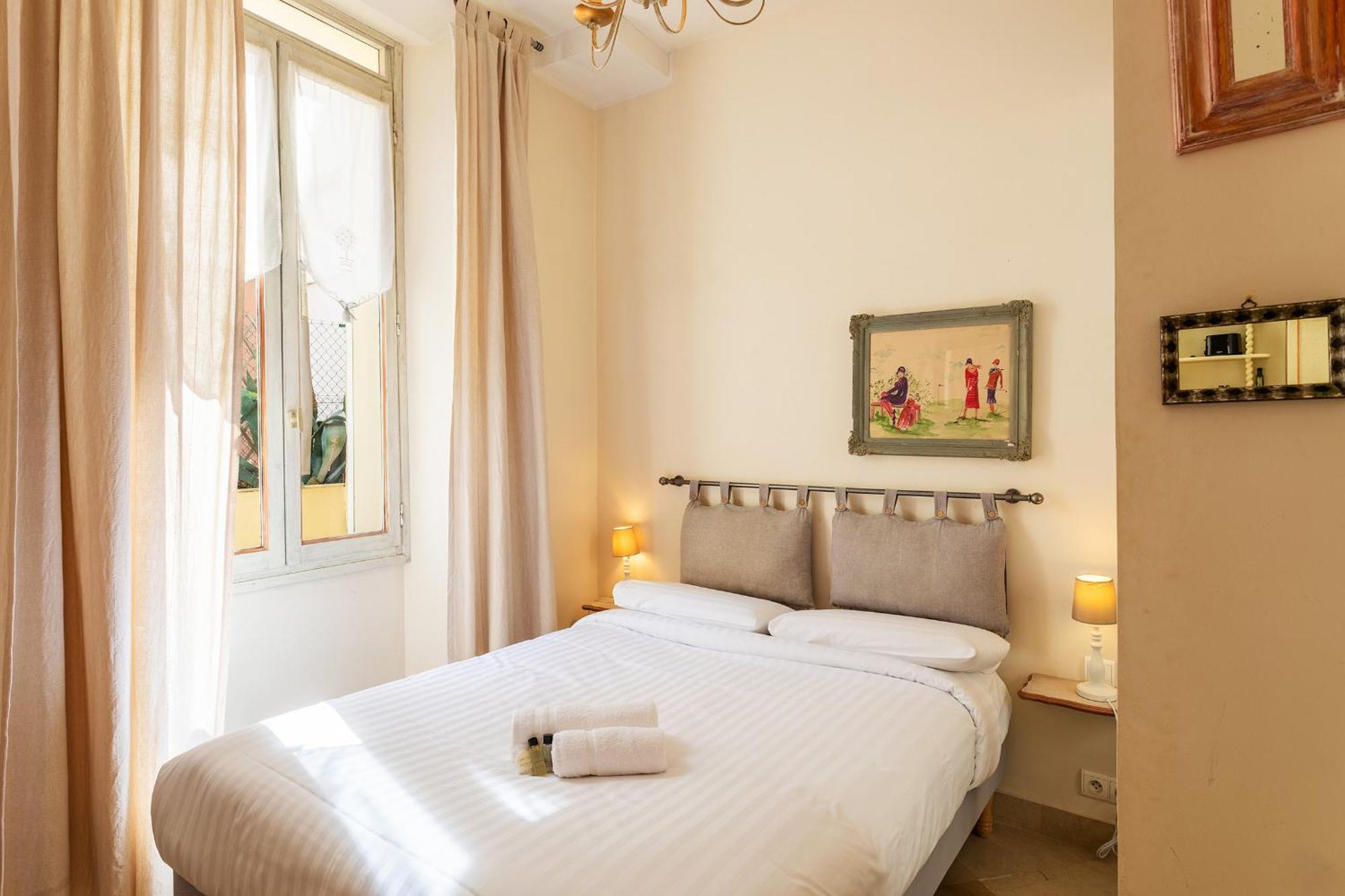 Freres Pradignac Apartment *