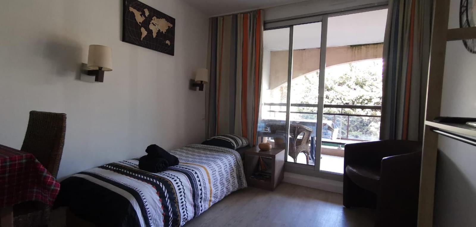A&h Homes - - Near Train Station Apartamento *