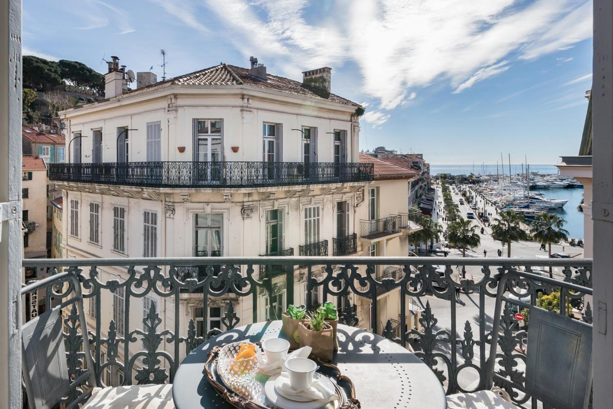 Vakantiehuis Royal Penthouse, Comfort And Luxury