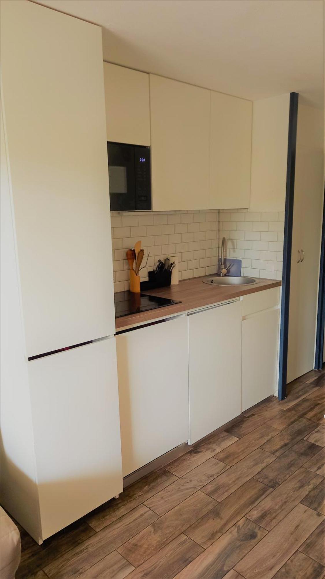 Apartment Bord De 4 Pers / 2 Piscines