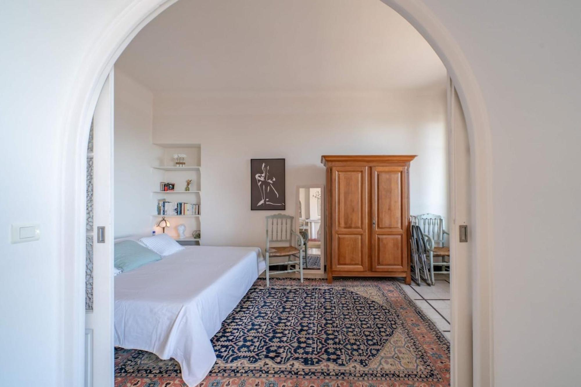 Wonderful 3 Bedroom Overlooking The Old Port * Cannes